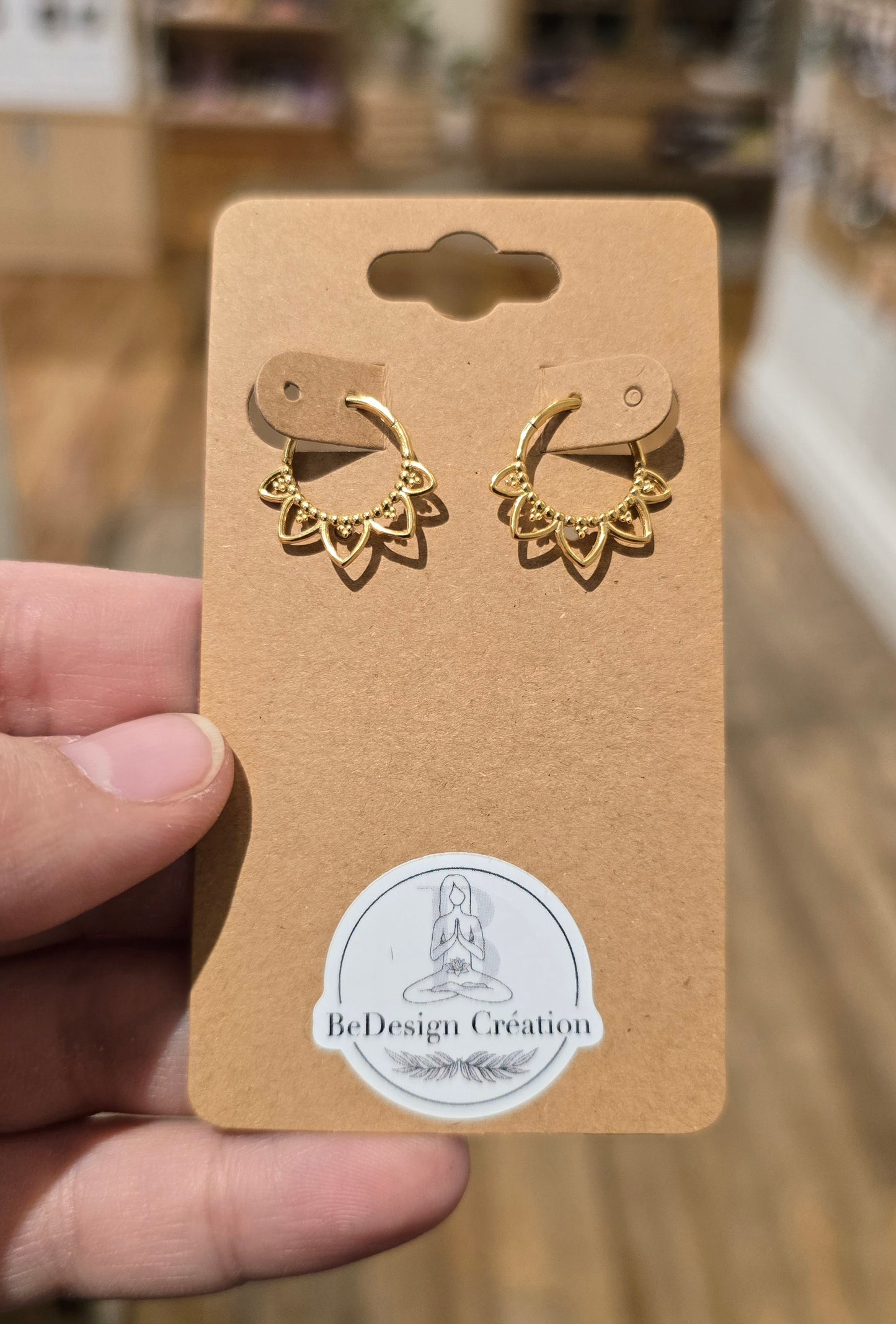 Boucles d’oreilles anneau Demi-Mandala gold 8mm