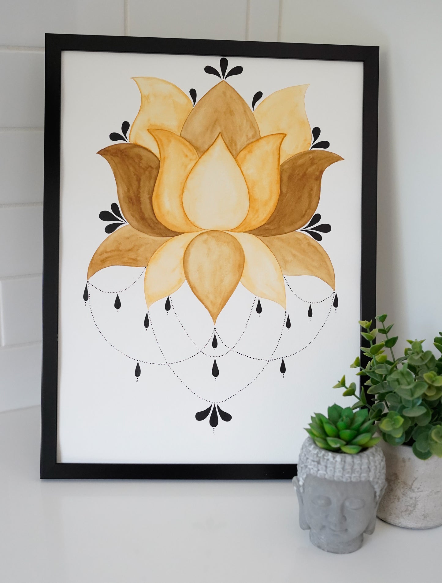 Oeuvre originale - Aquarelle Fleur de lotus ocre