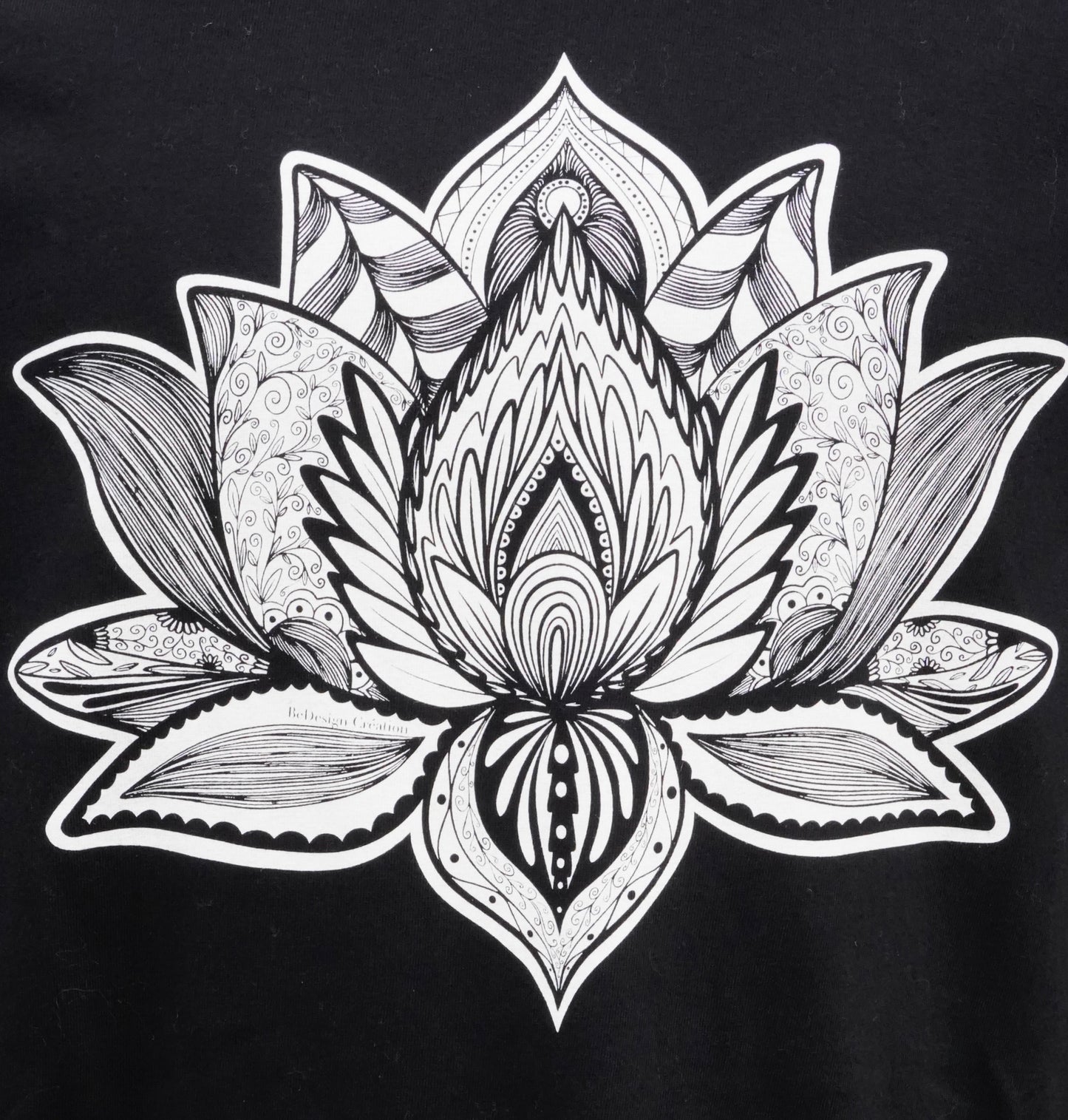 T-shirts adulte - Lotus Mandala *impression très delicate*