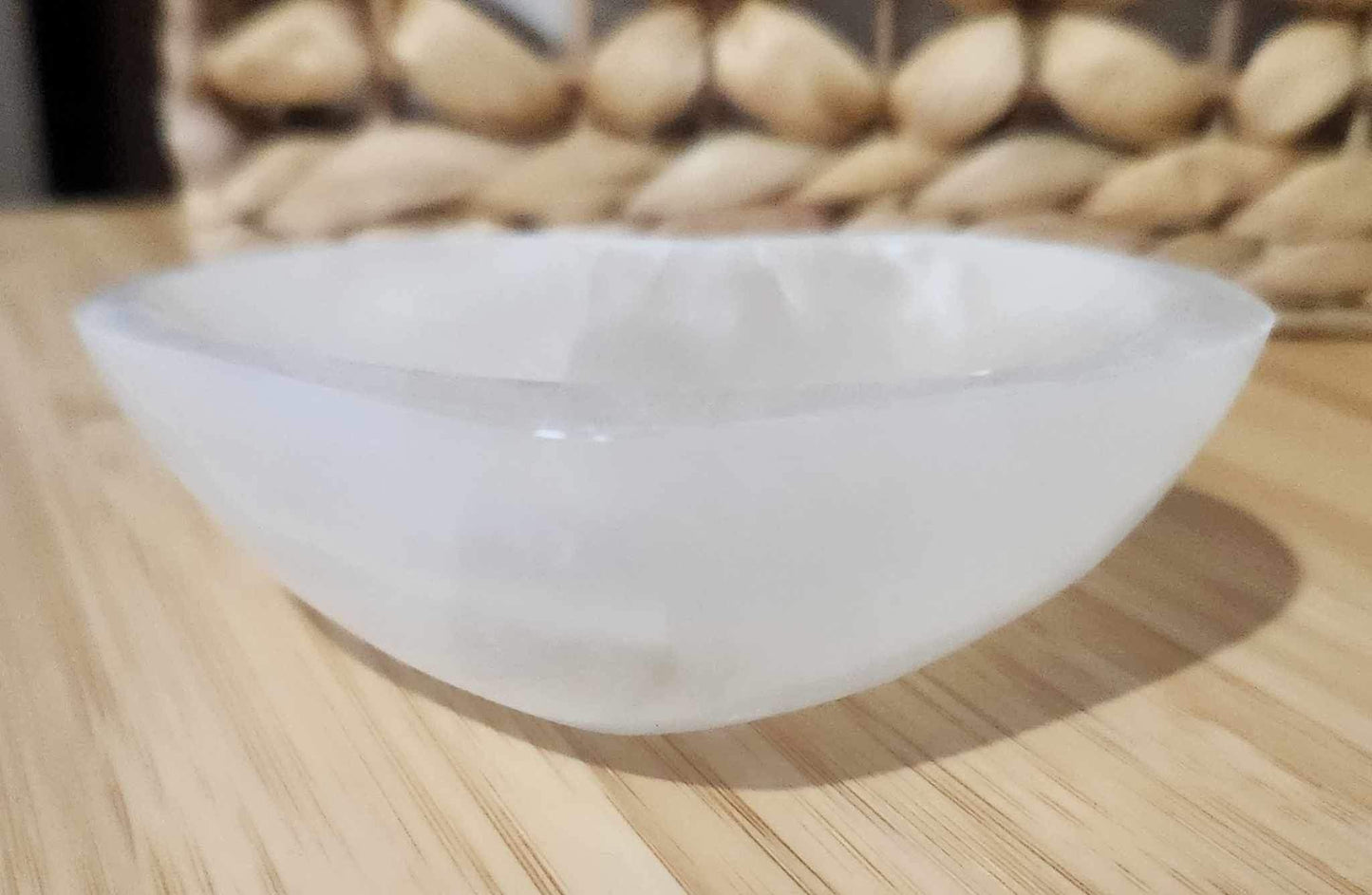 Bol de sélénite en cœur 3,5"