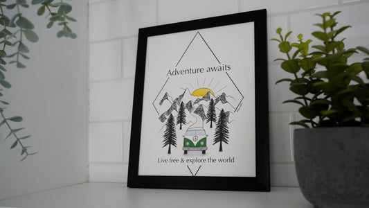 Oeuvre imprimée - Adventure awaits - Wesfalia