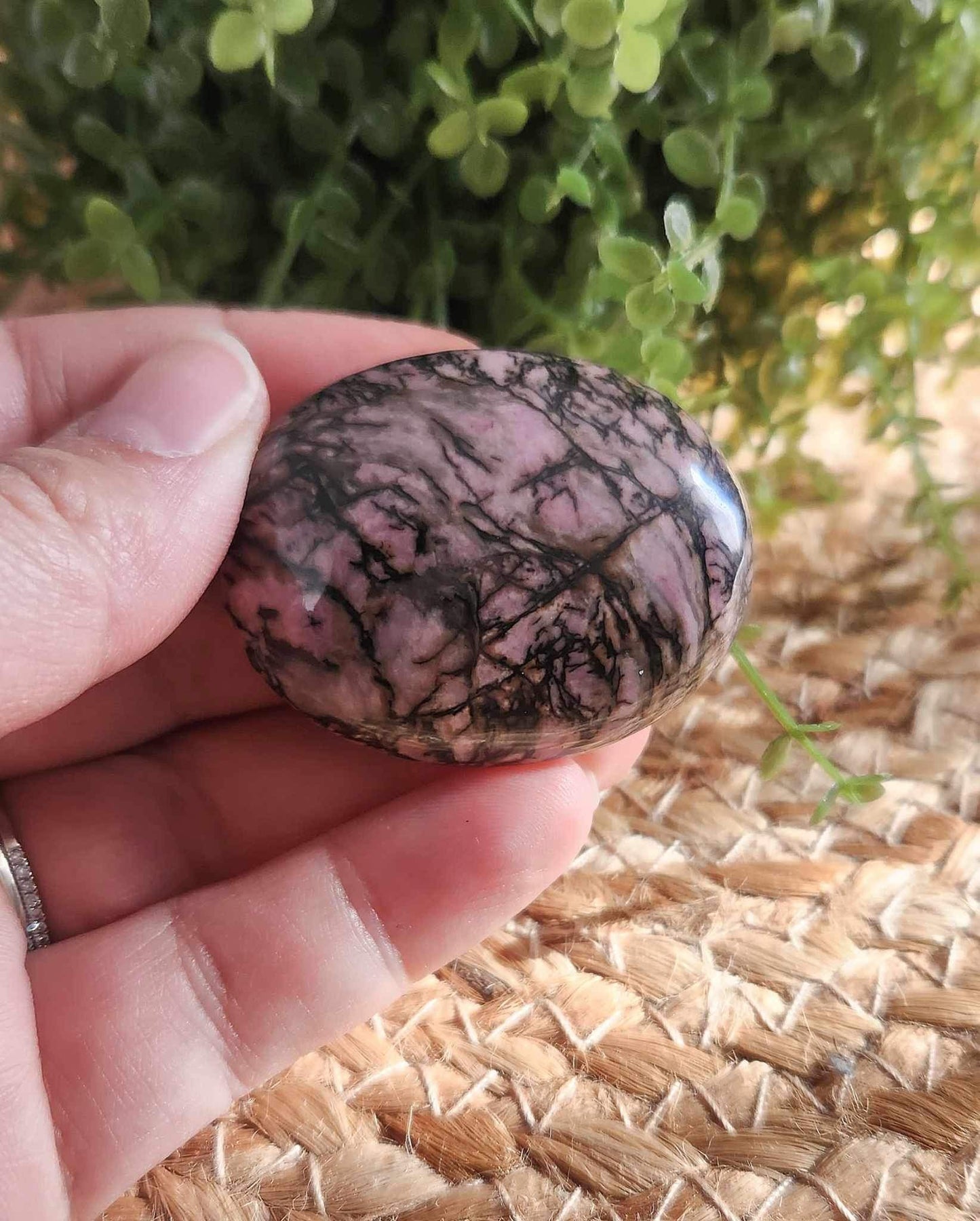 Pierre de paume Rhodonite