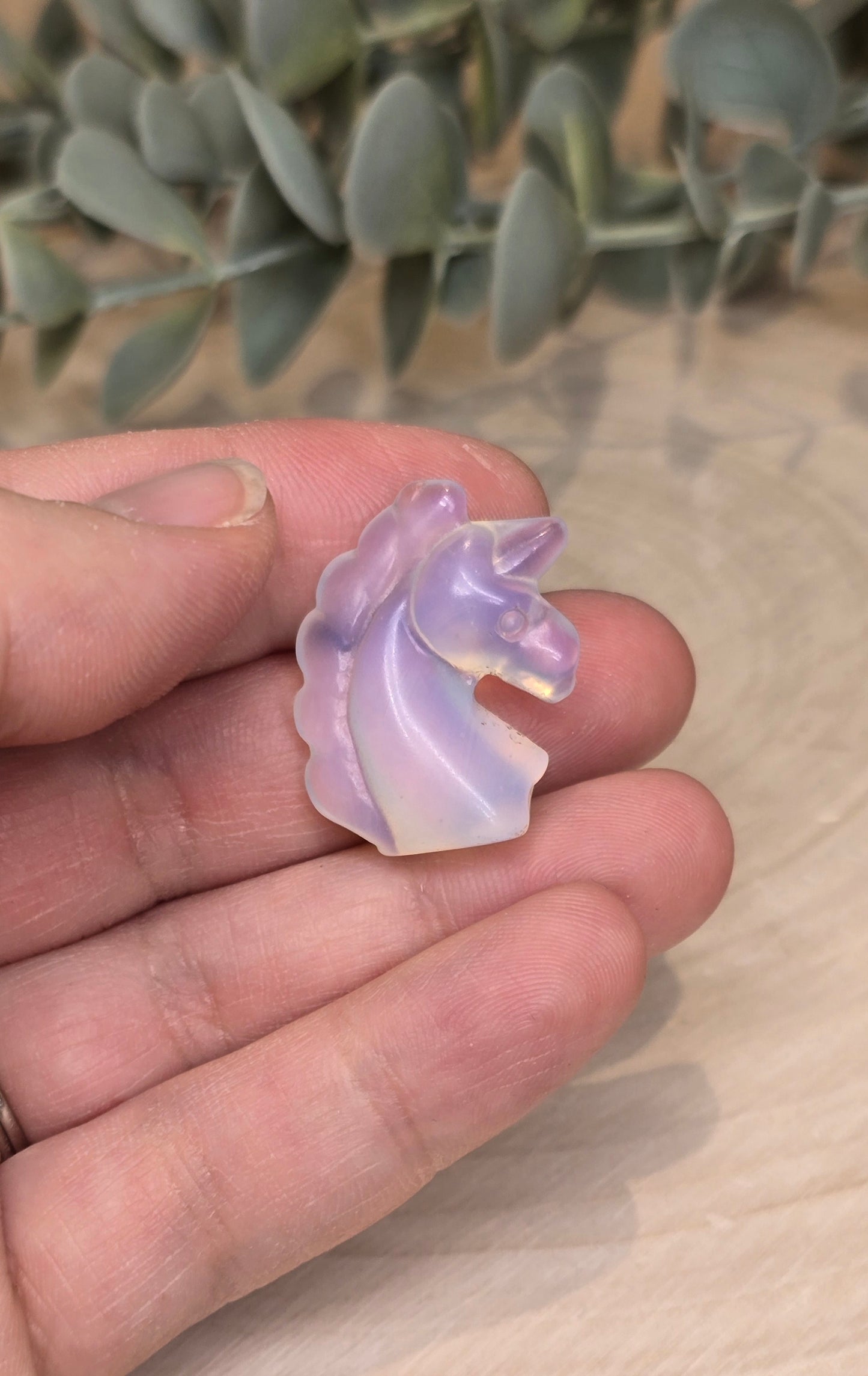 Licorne Opalite (manmade)