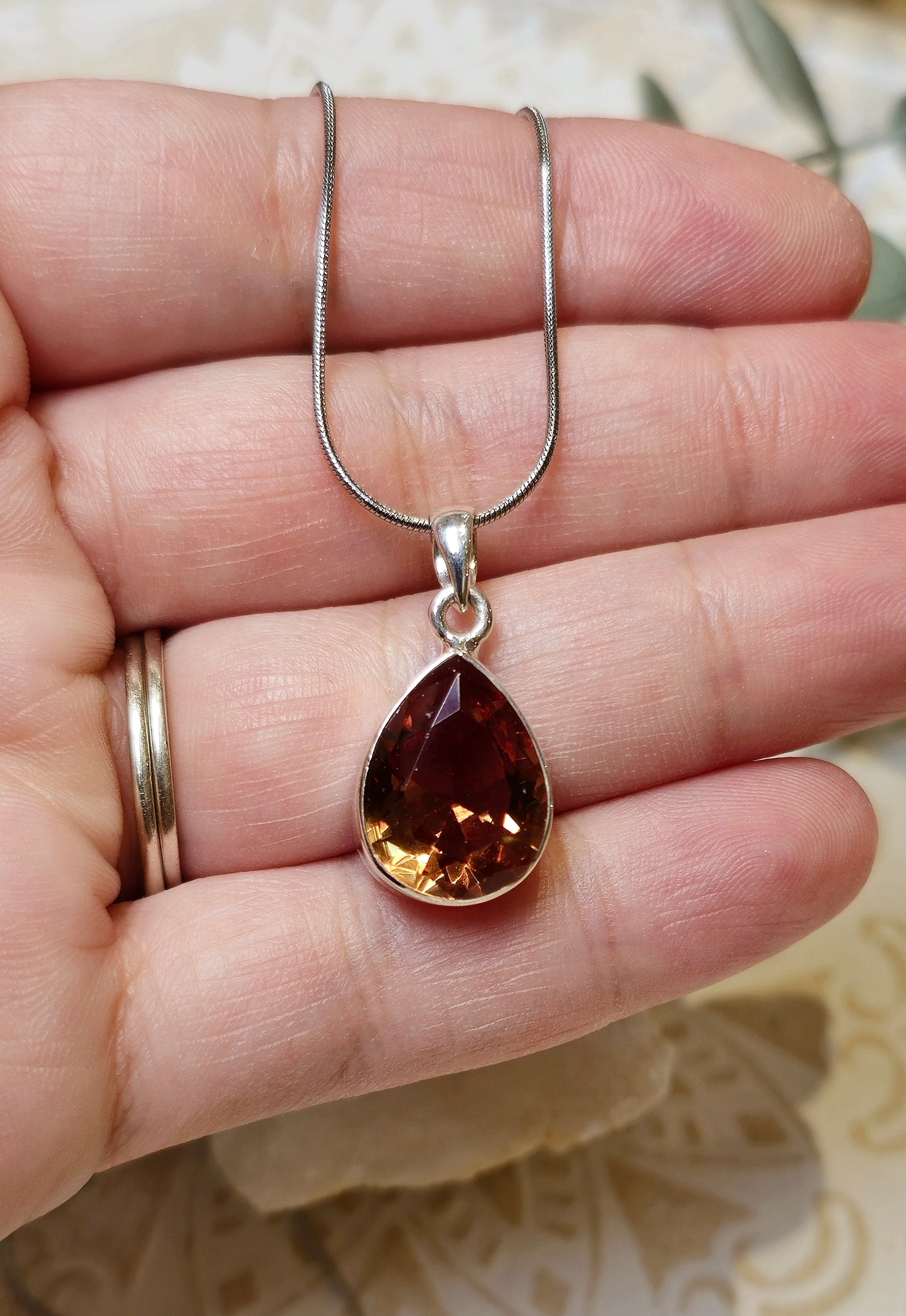 Collier Zultanite