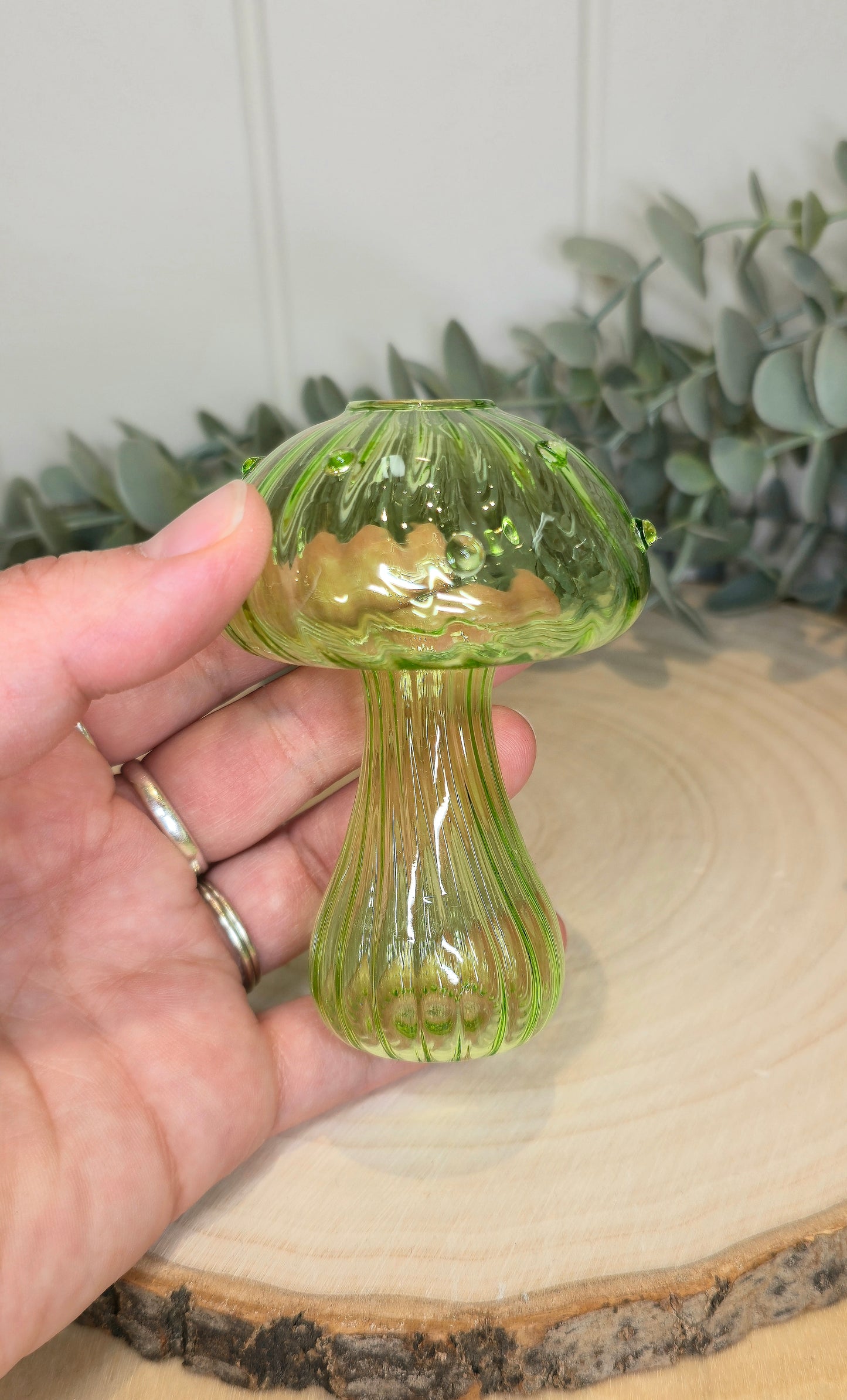 Vase champignon vert