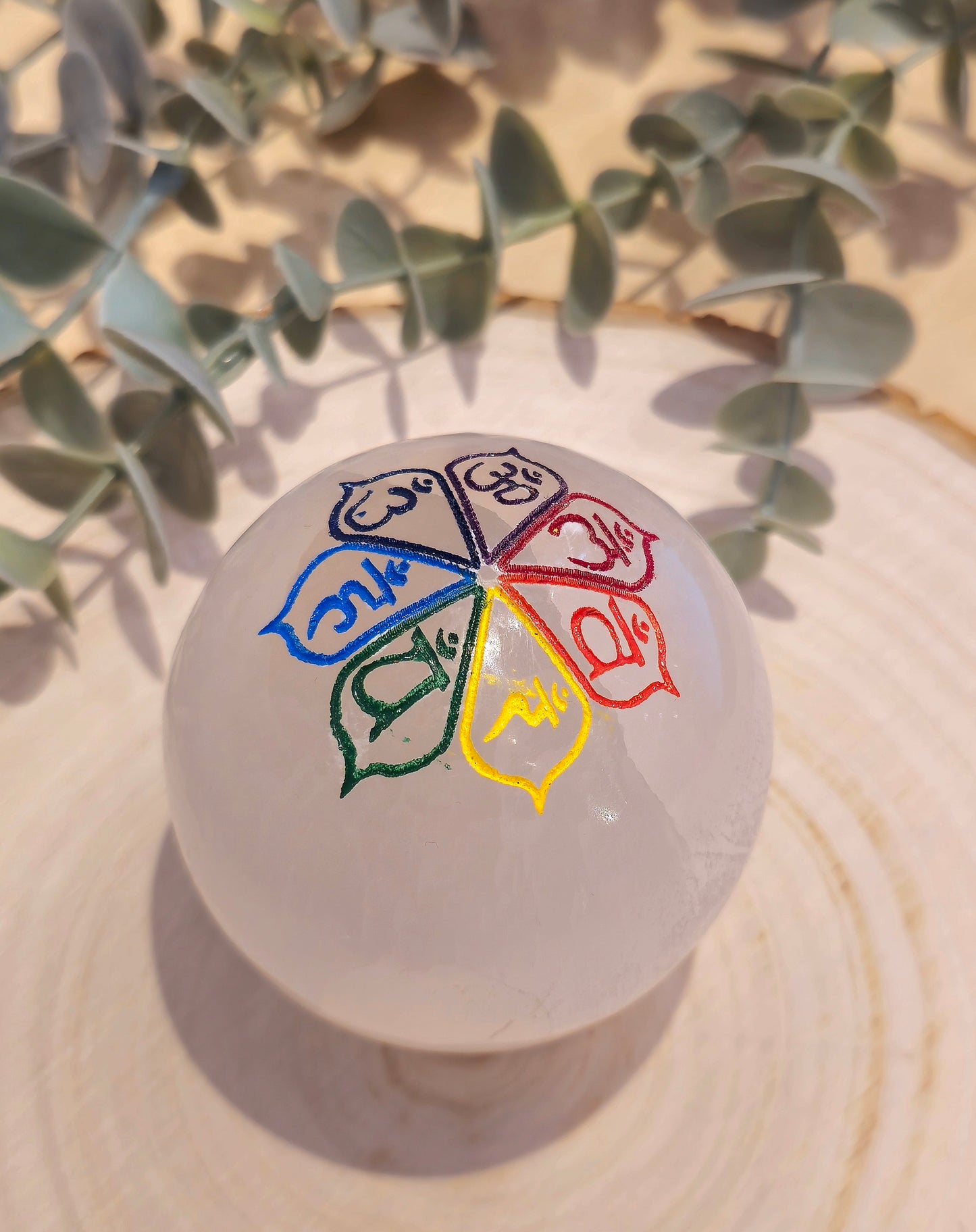 Sphère en Sélénite Chakras