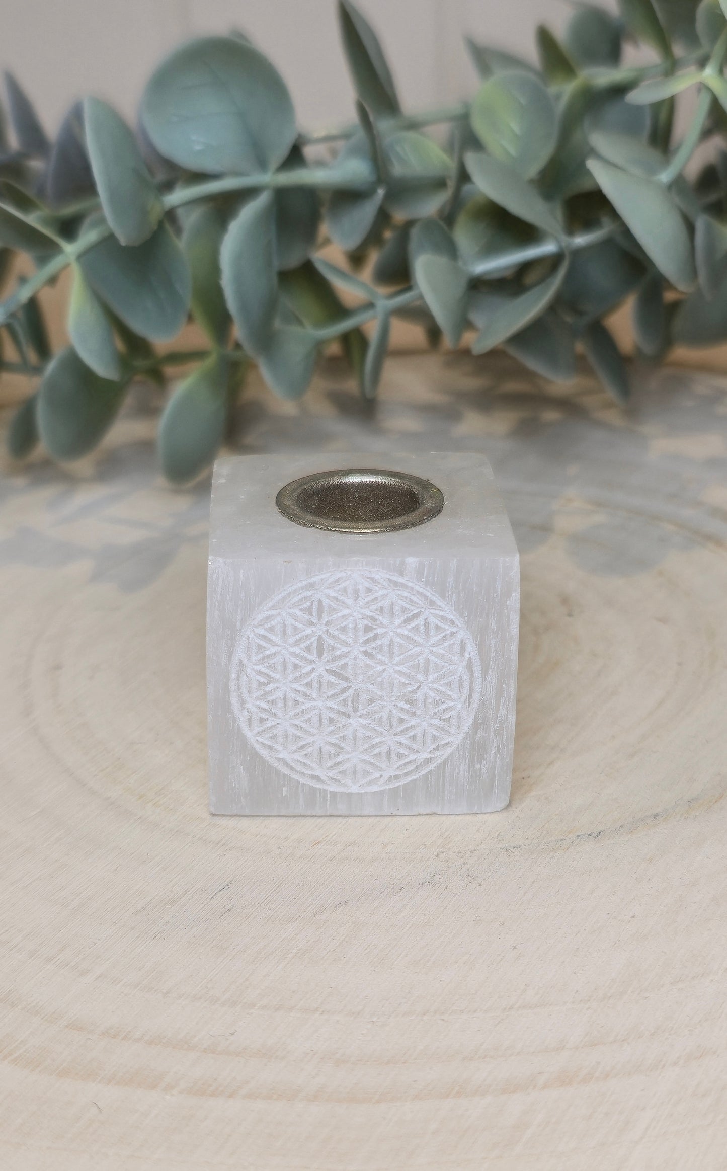 Porte-bougie d’intension Sélénite avec fleur de vie