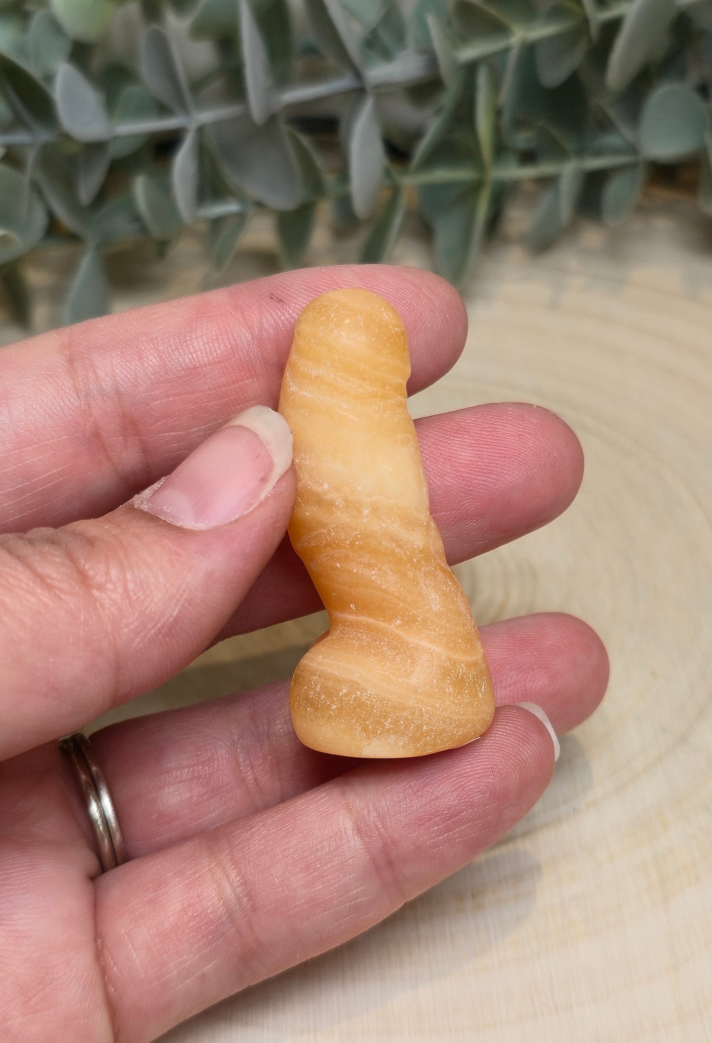 Pénis en Calcite jaune