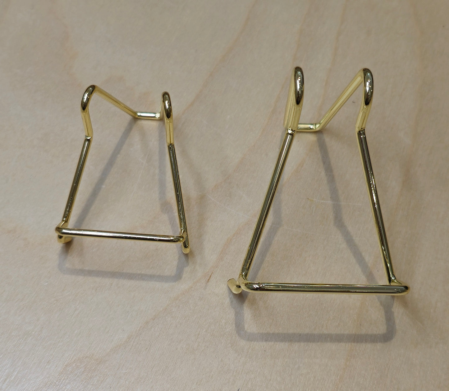 Support de métal doré