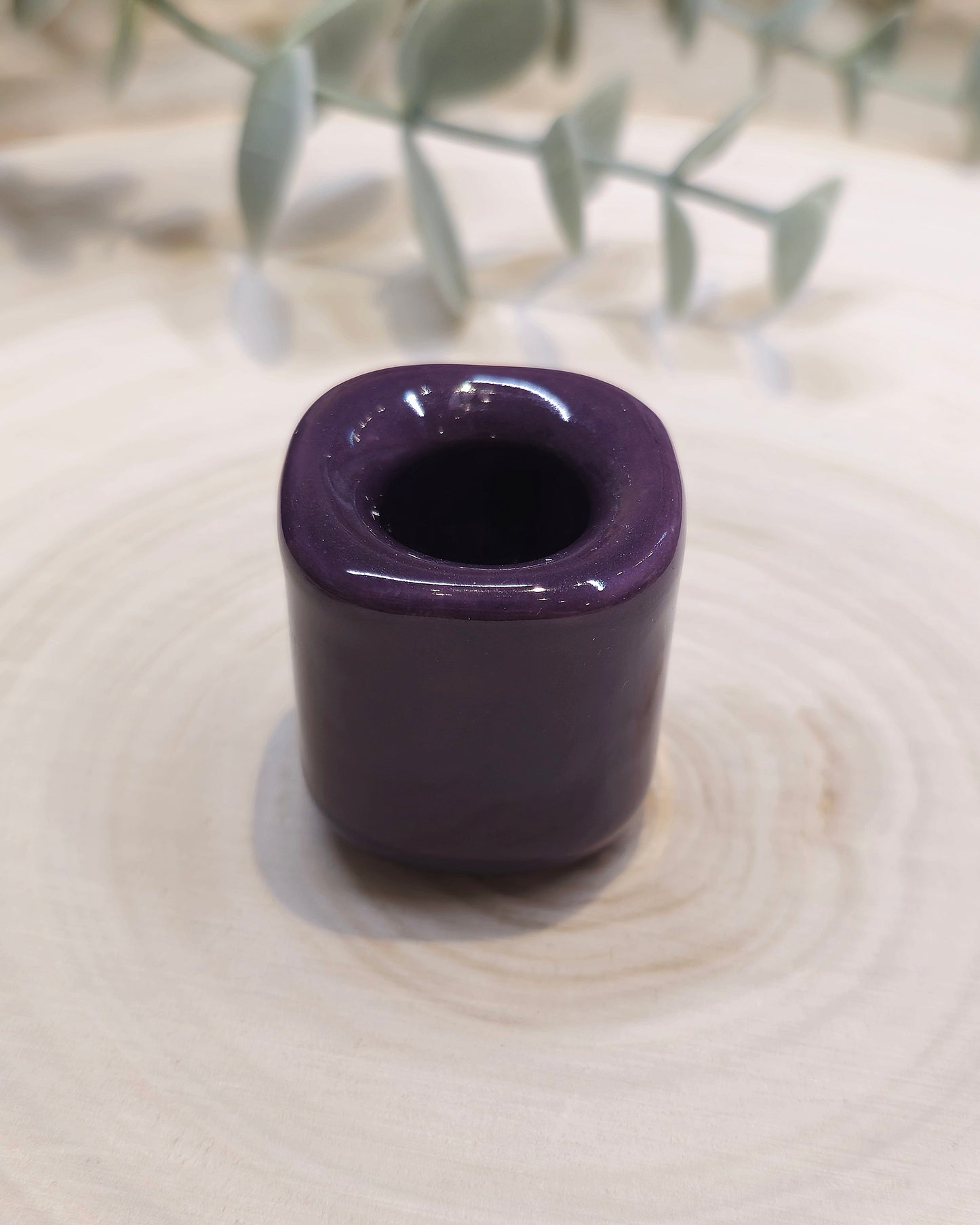 Porte-bougie d’intension violet