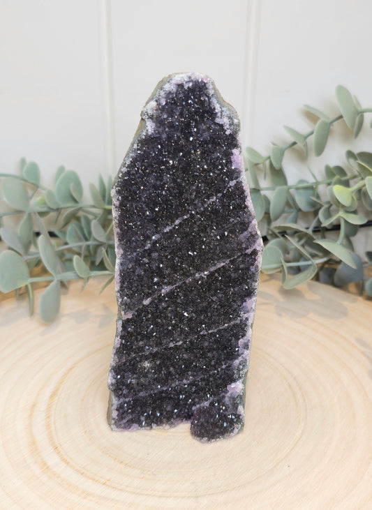 Amas d’Améthyste noire