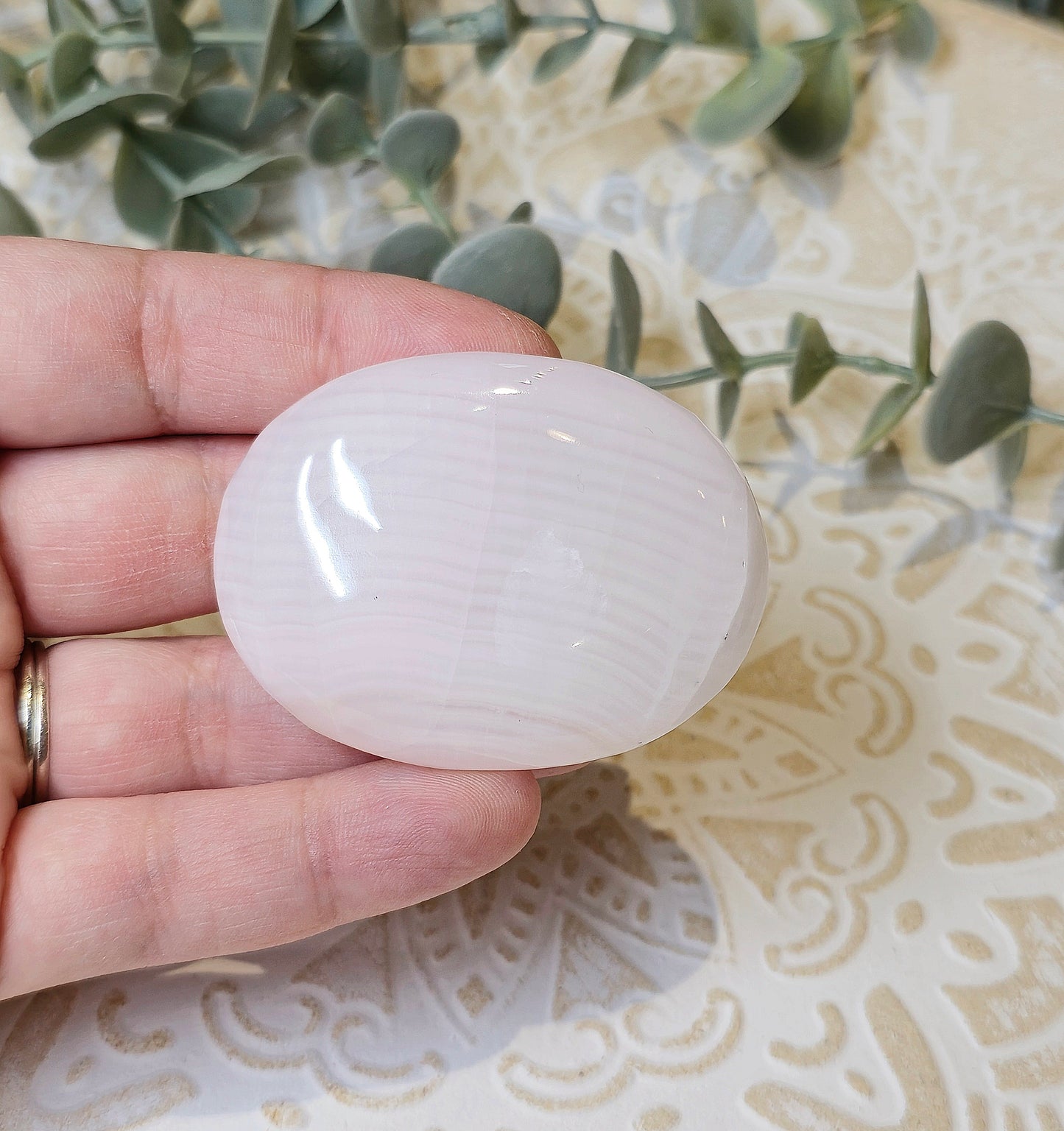 Pierre de paume en Calcite rose