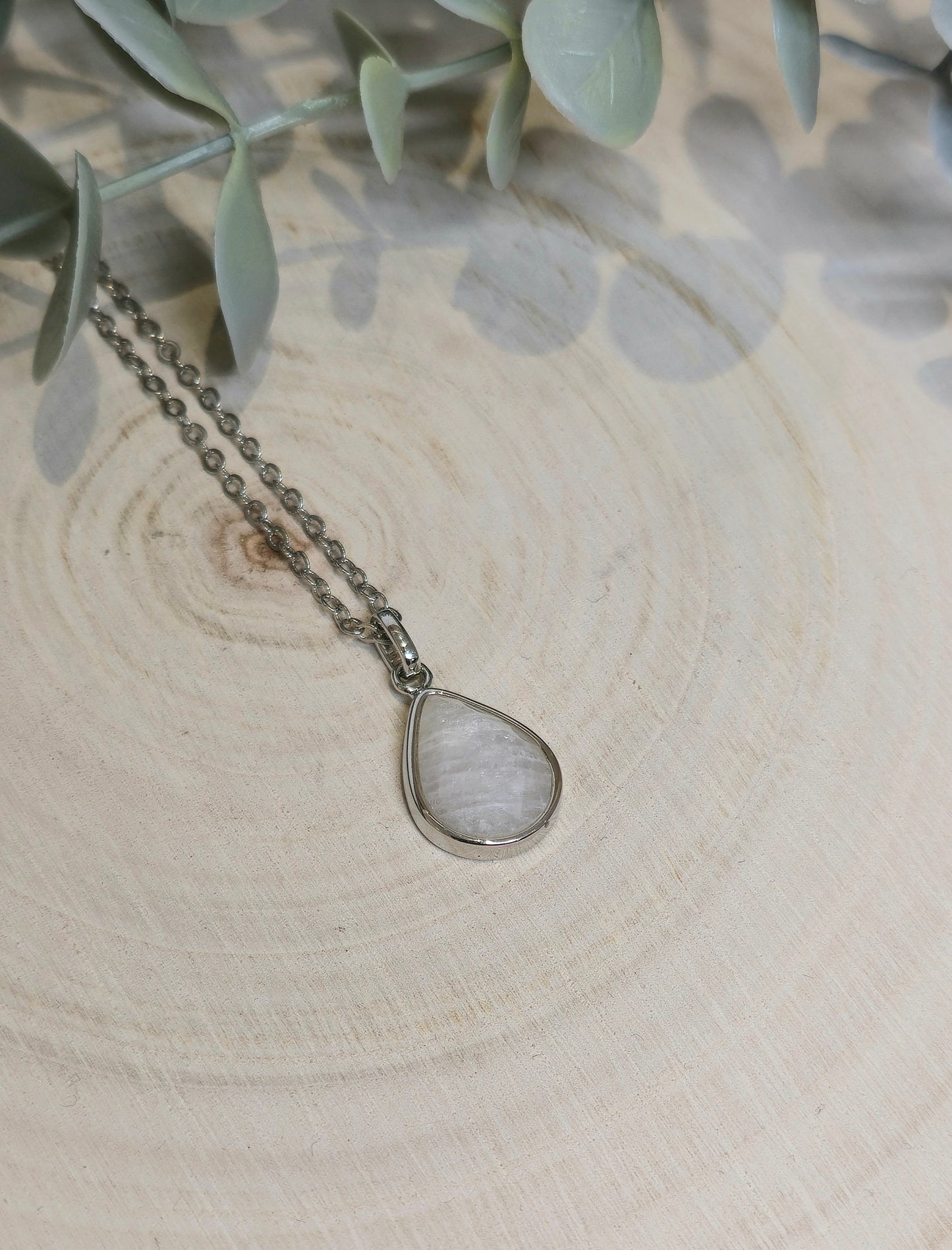 Collier Pierre de lune goutte