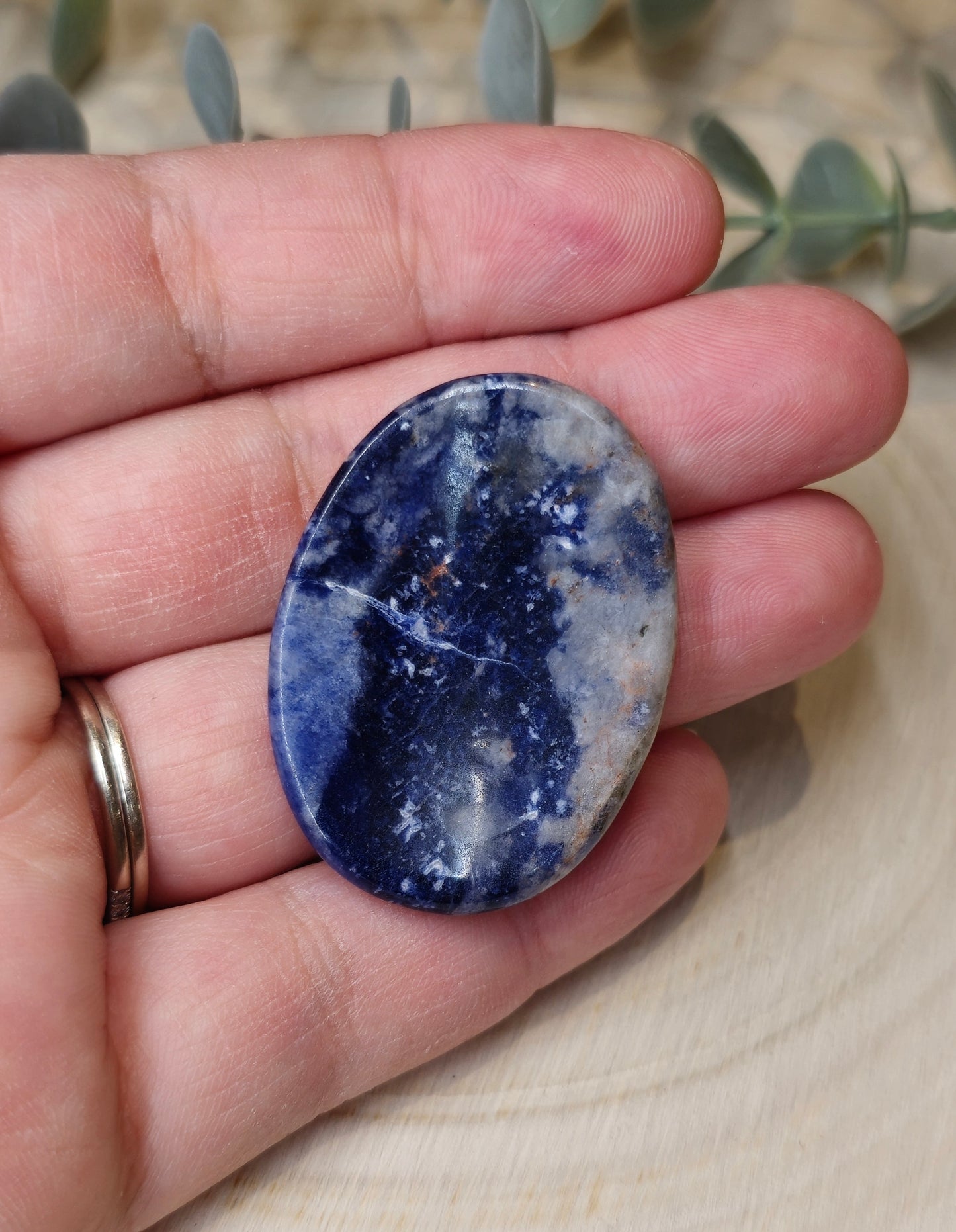 Sodalite petite Worry stone