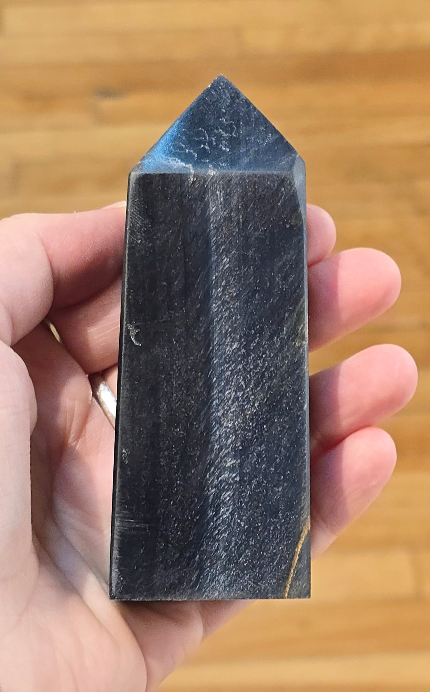 Pointe Oeil de tigre bleu (faucon)