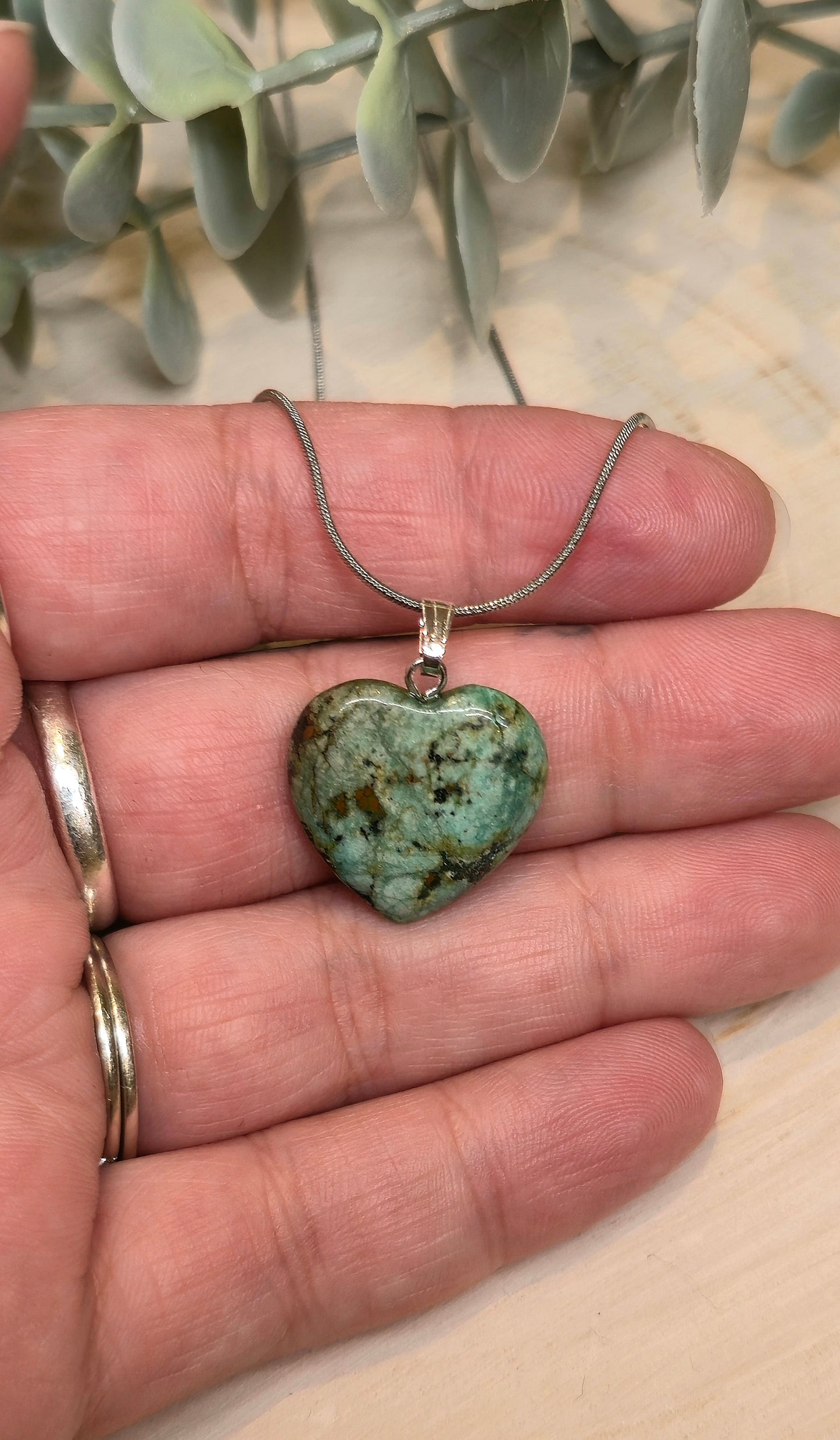 Collier en coeur en Turquoise d'Afrique