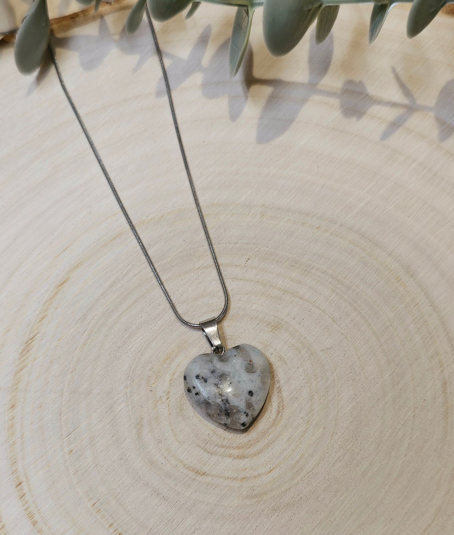 Collier en coeur en Jaspe kiwi