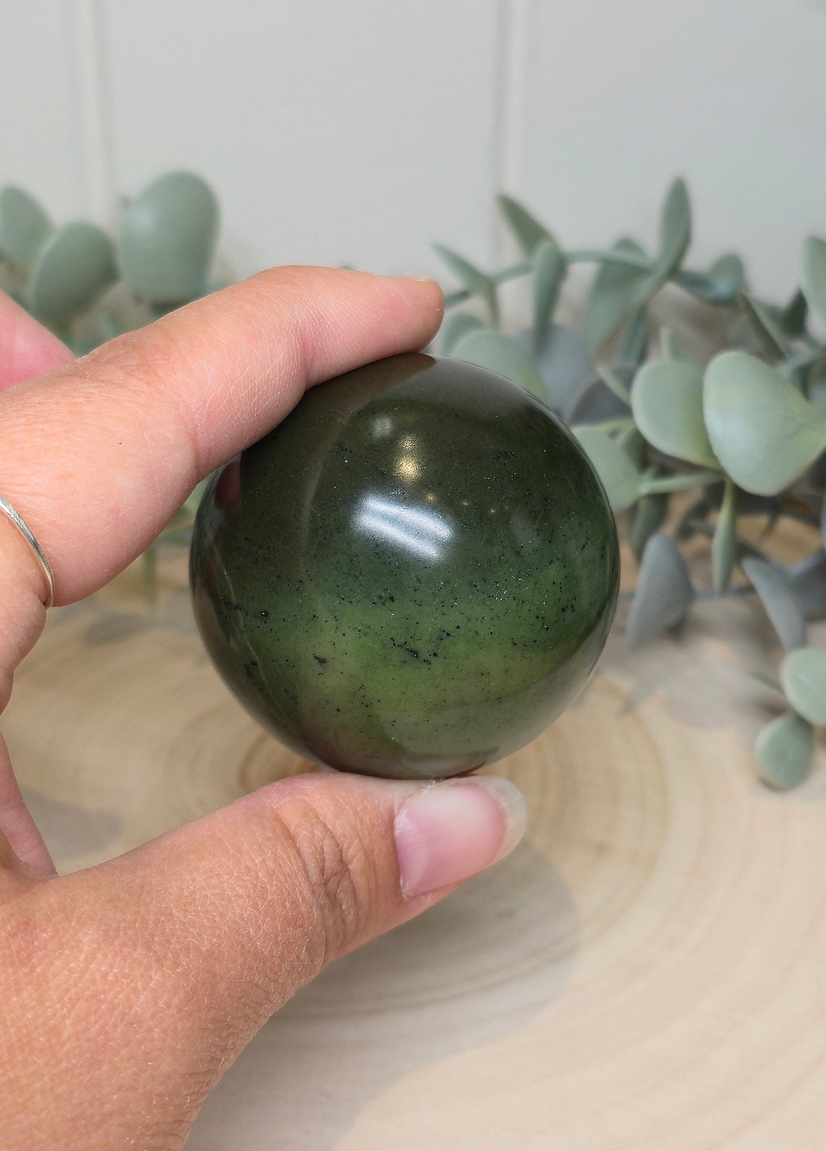 Sphère de Jade Néphrite