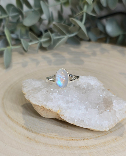 Bague Pierre de lune arc-en-ciel