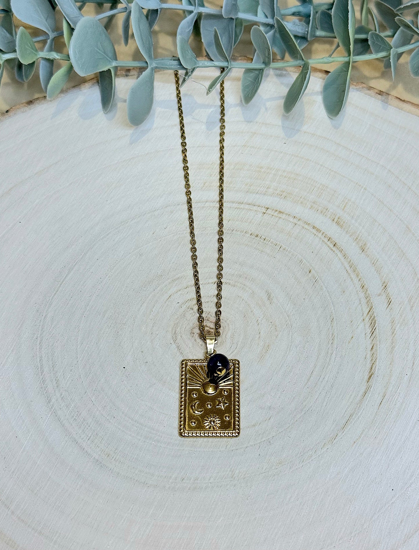 Collier Soleil / Lune / étoiles et pierre gold