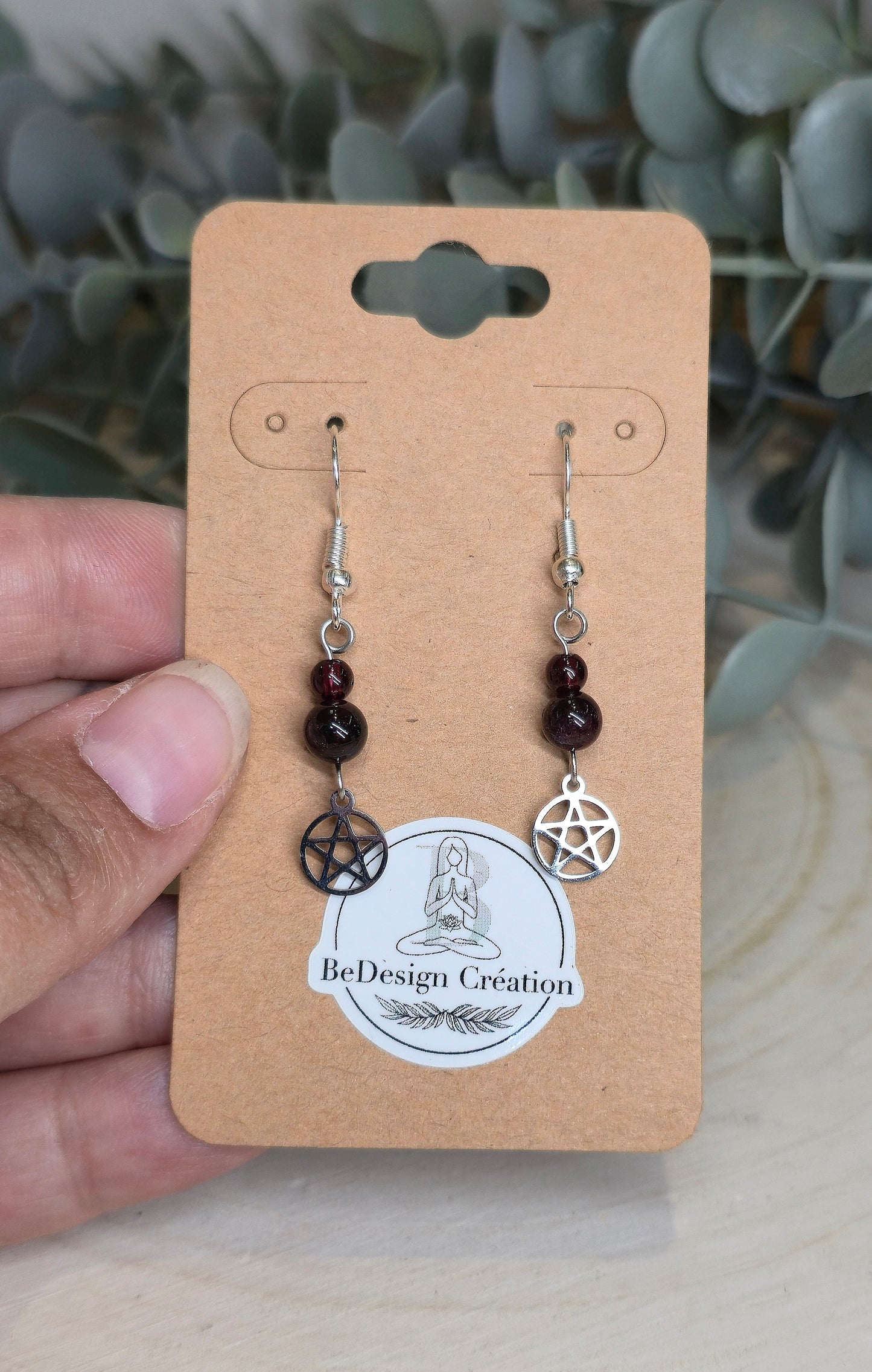 Boucles d’oreilles Pentacle avec Grenat