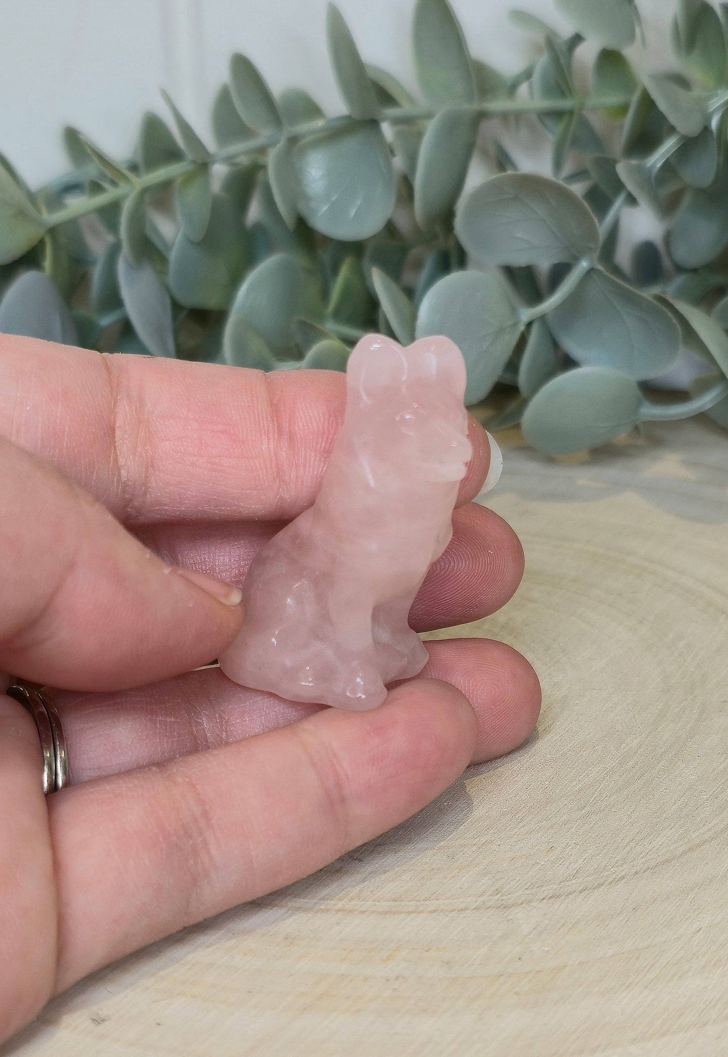 Chien en Quartz rose