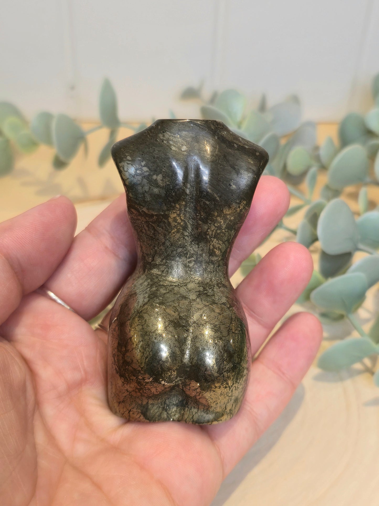 Femme Pyrite
