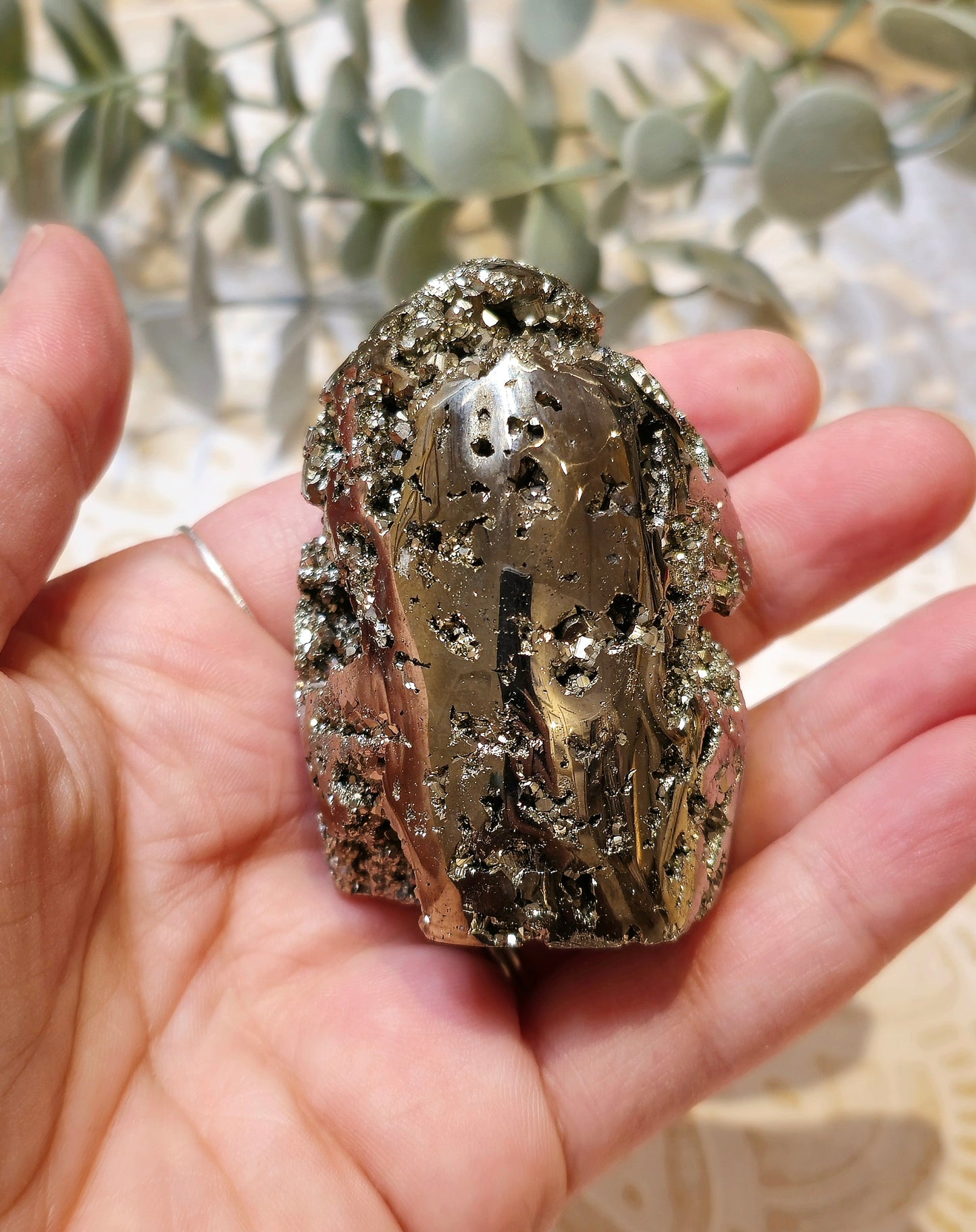 Pyrite brute avec base polie du Pérou