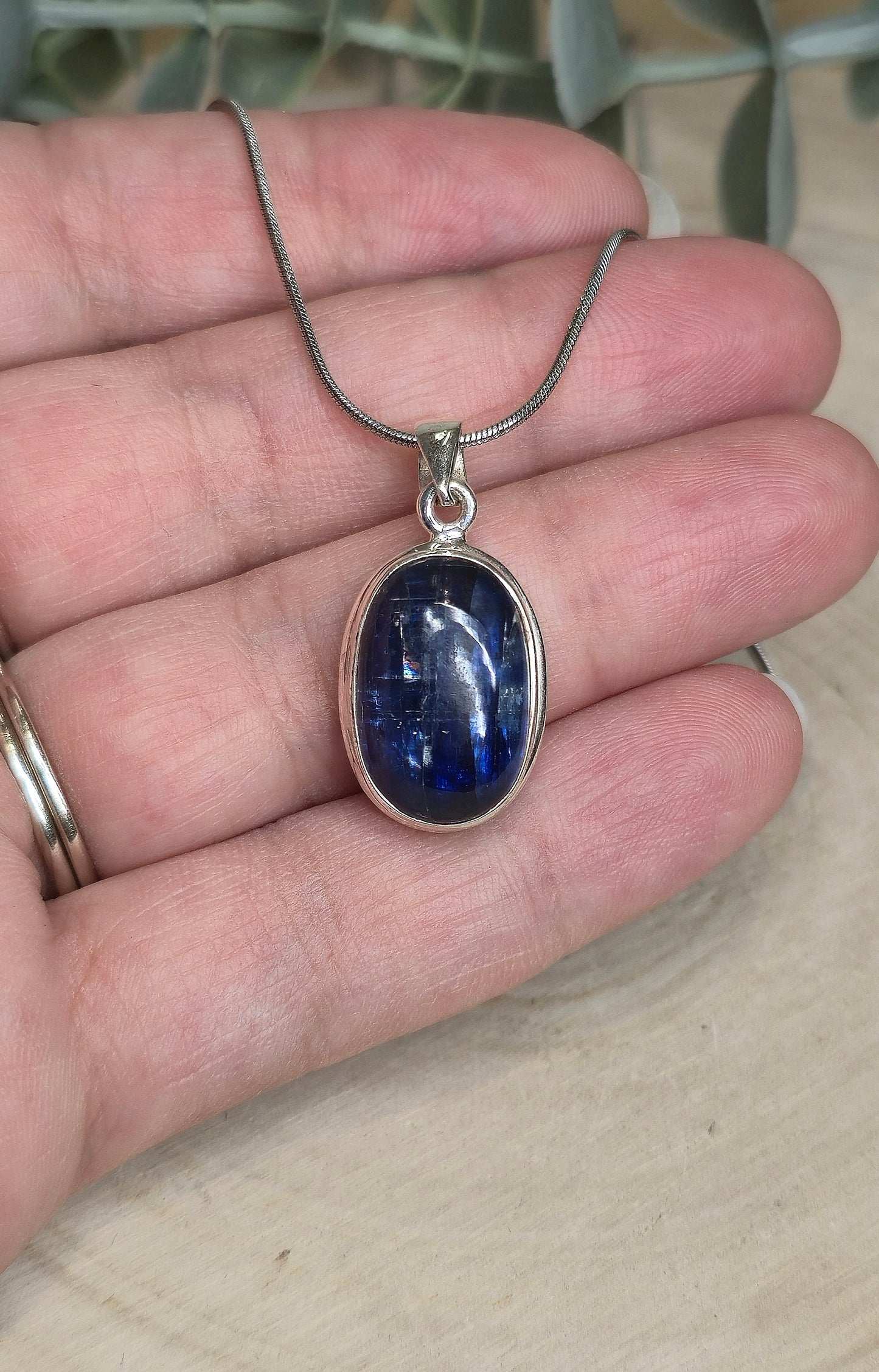 Collier Kyanite