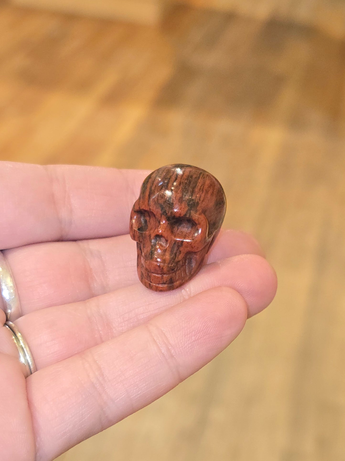 Crâne Jaspe Sésame rouge