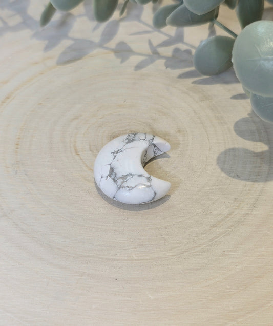 Lune en Howlite
