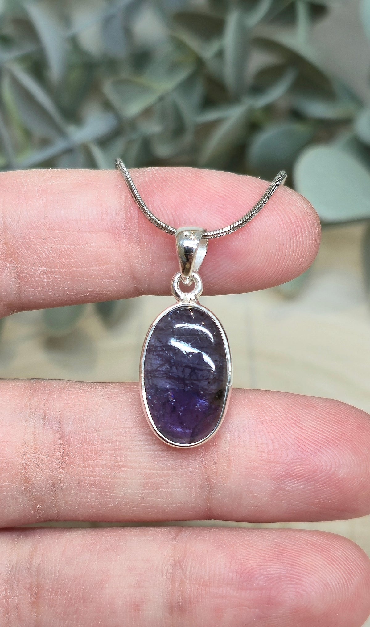 Collier Iolite