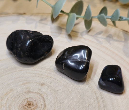 Agate noire barattée