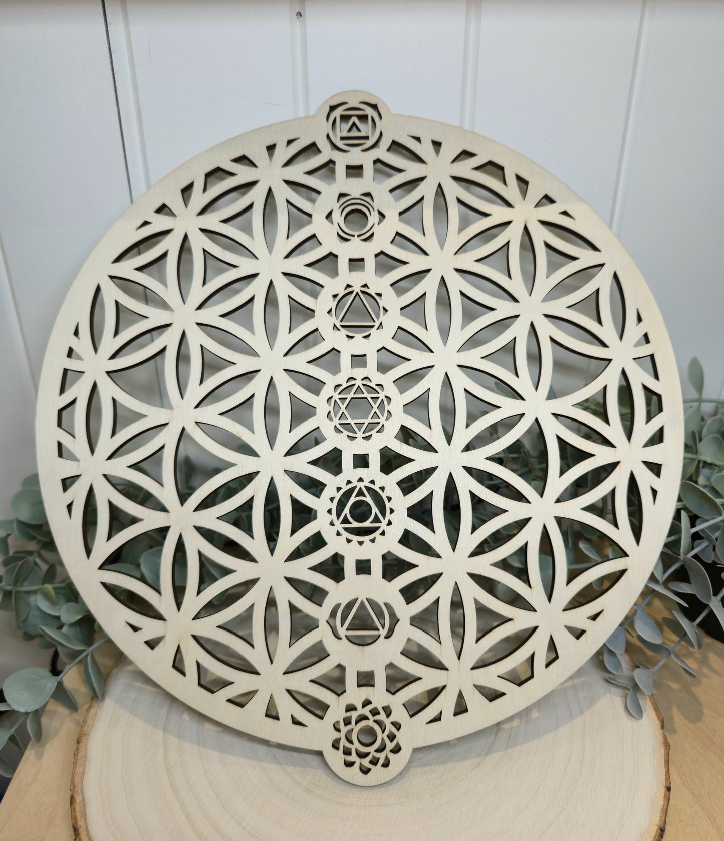 Plateau en bois naturel Fleur de vie chakras 12"