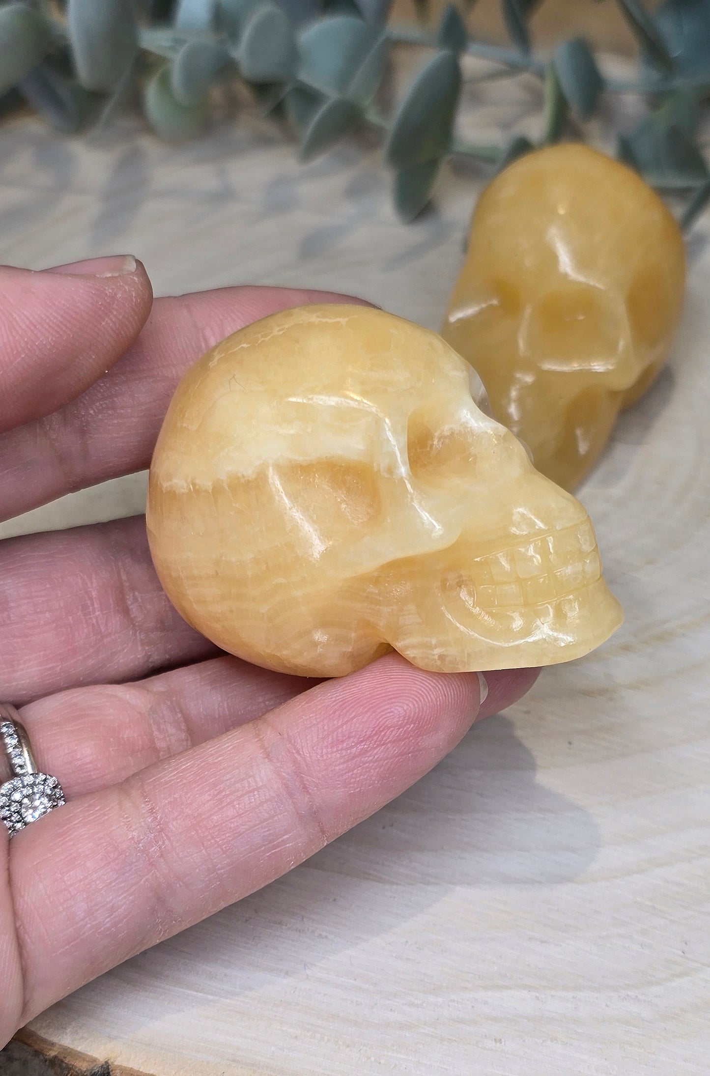 Crâne en Calcite jaune