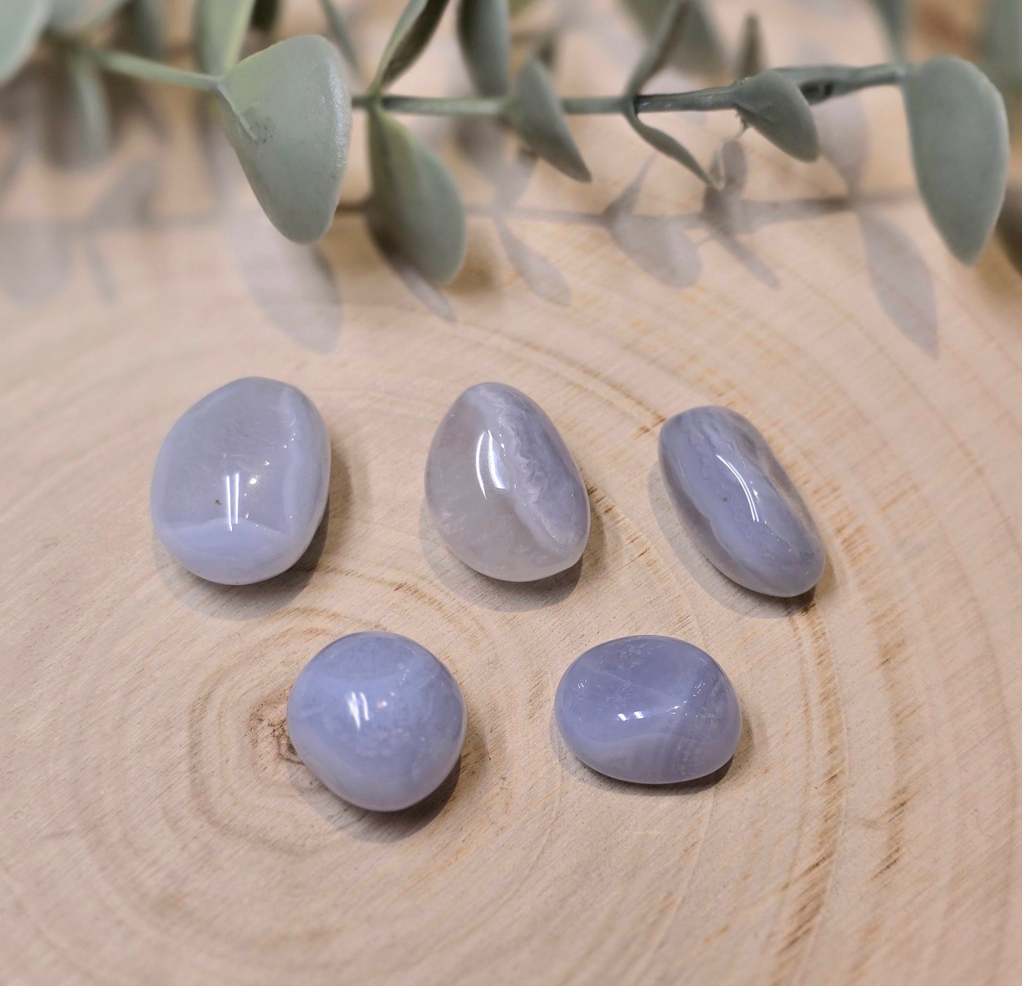Agate dentelle bleue barattée
