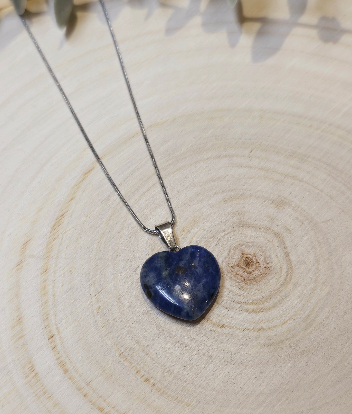 Collier en coeur en Sodalite