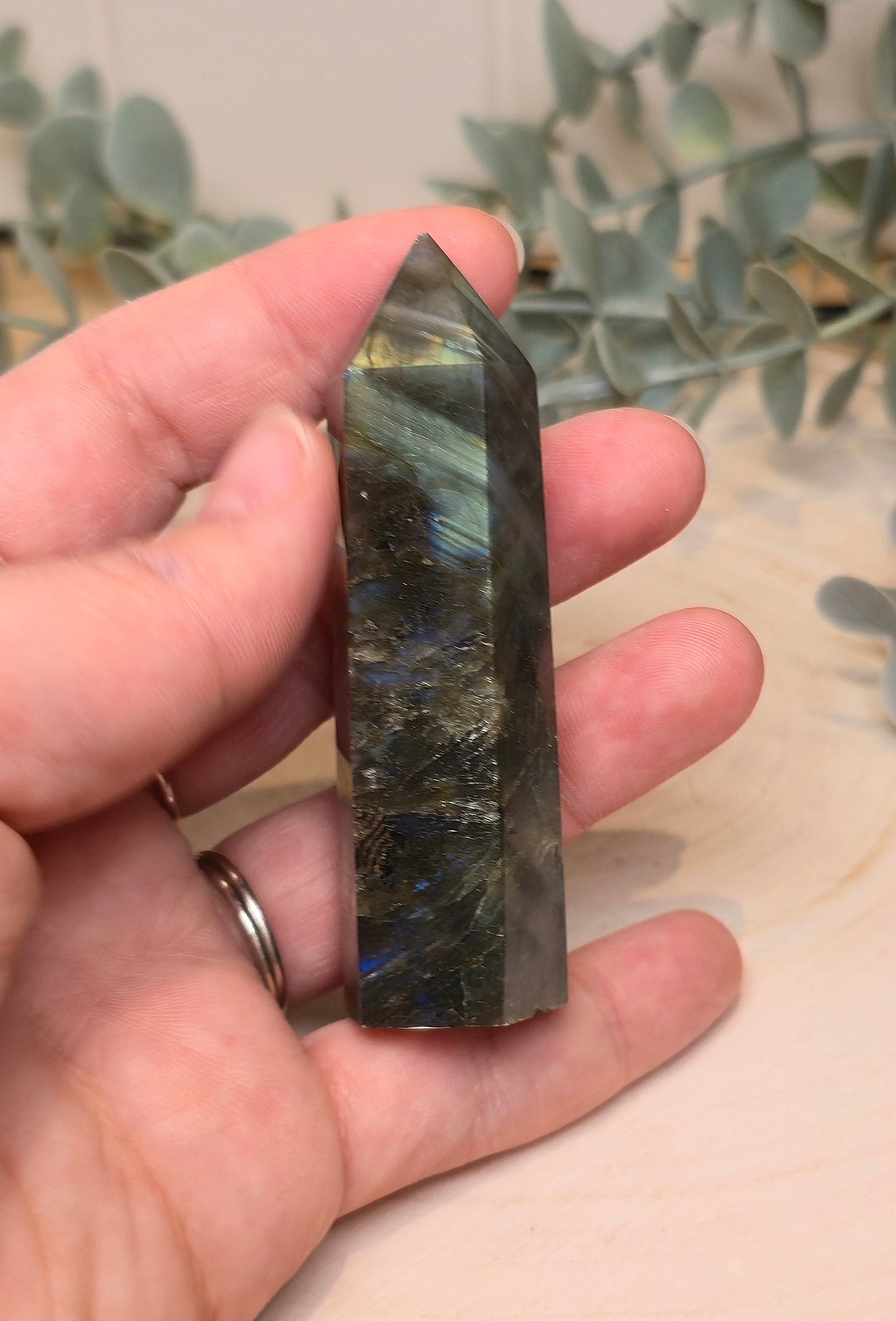 Pointe en Labradorite