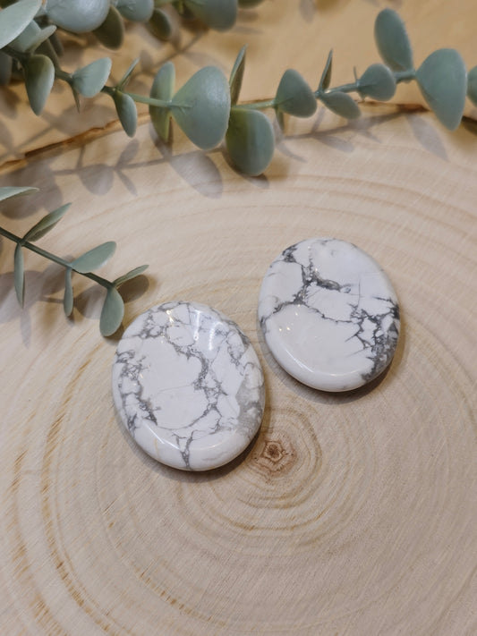 Howlite Worry stone