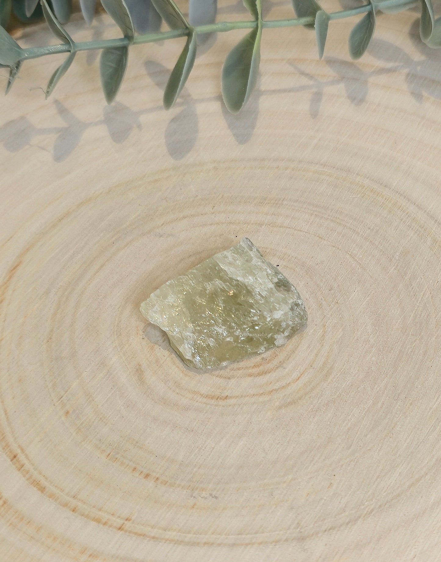 Hiddenite brute