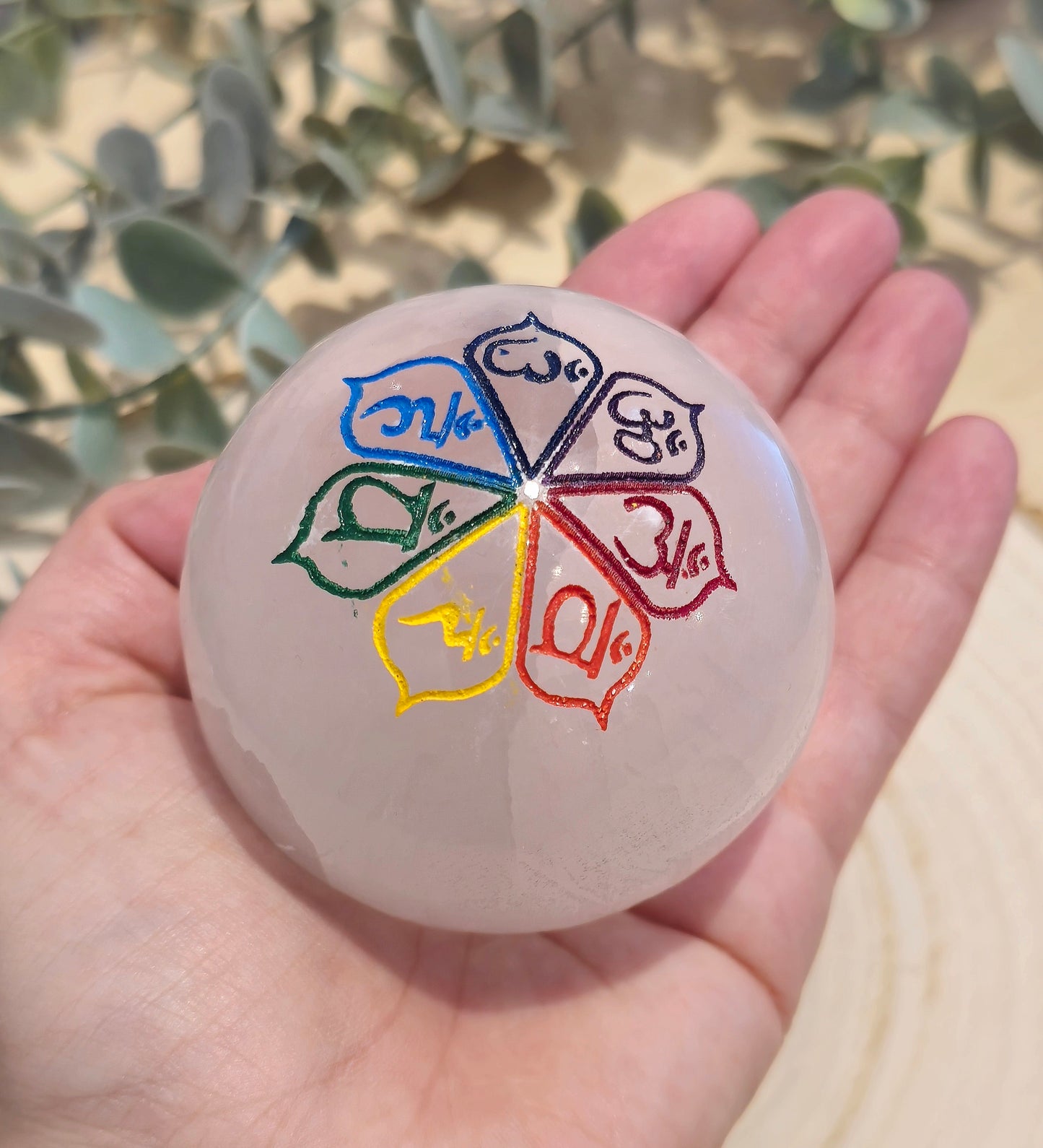 Sphère en Sélénite Chakras