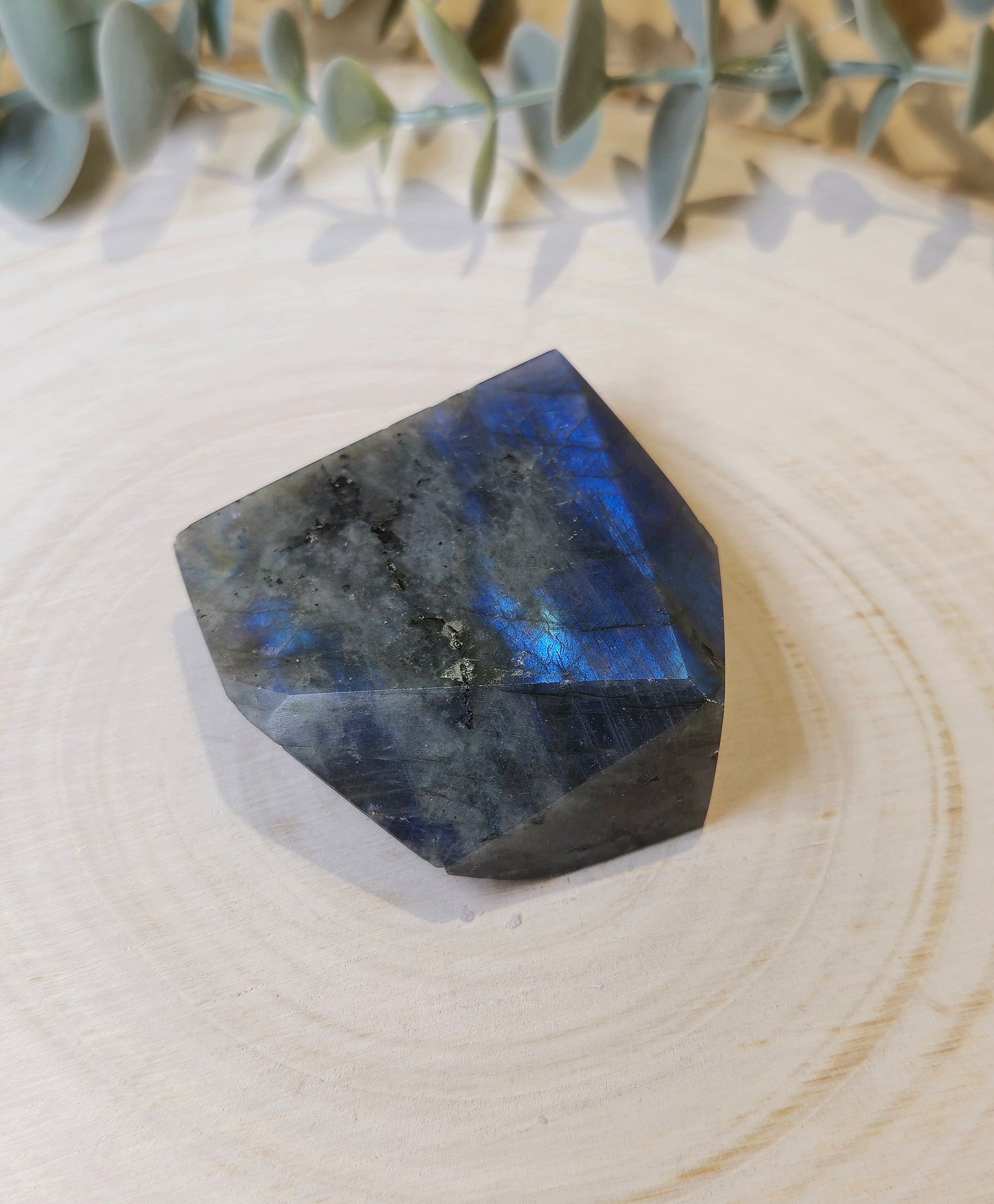 Freeform Labradorite