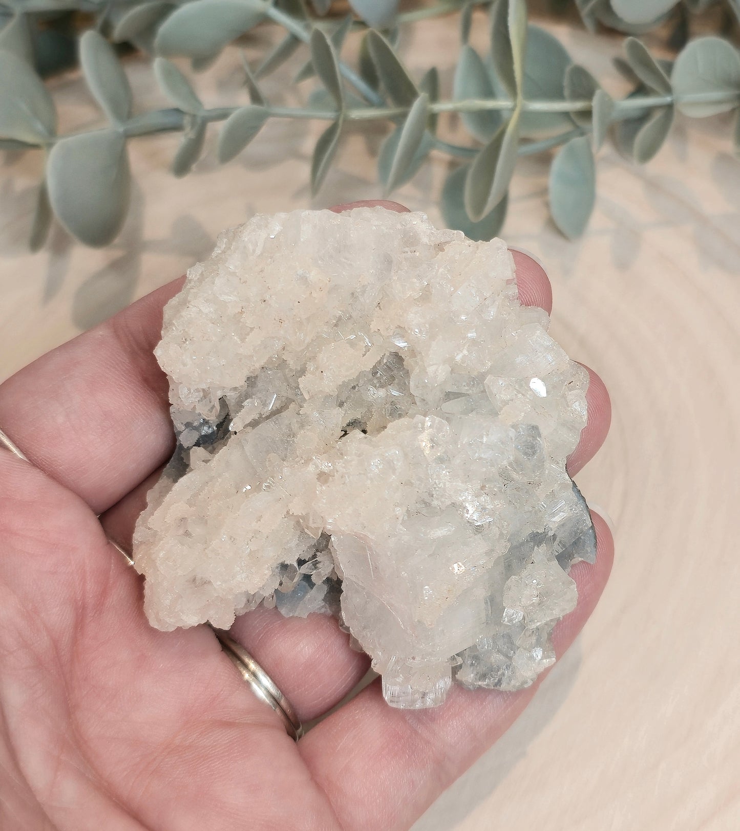 Apophyllite brute
