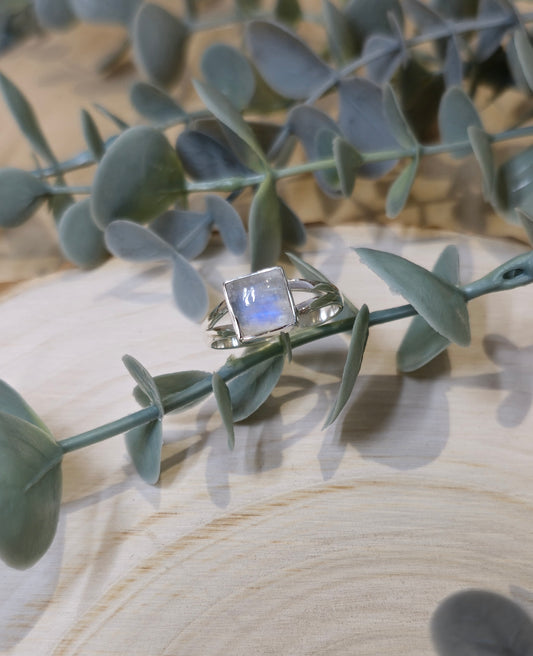 Bague Pierre de lune Arc-en-ciel