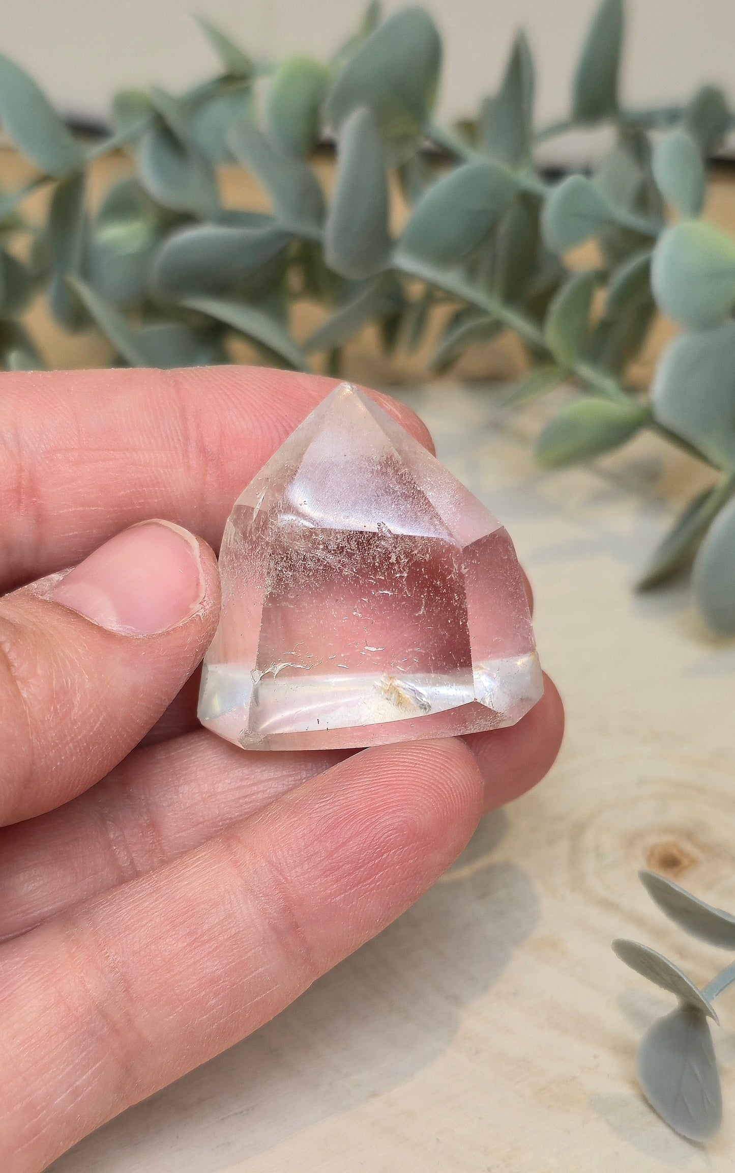 Pointe en Quartz clair de Madagascar
