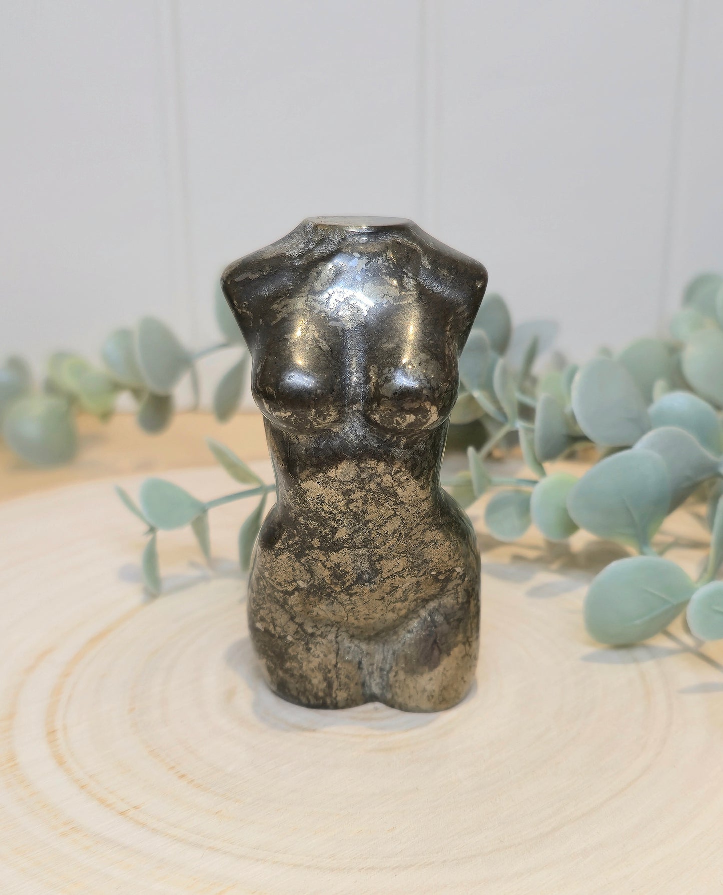 Femme Pyrite