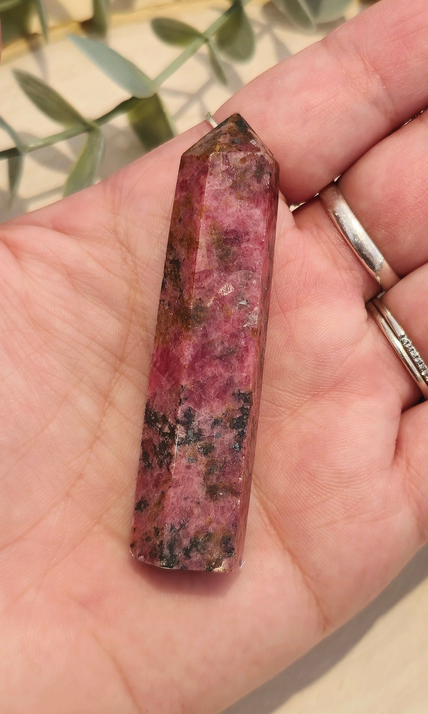Pointe Rhodonite
