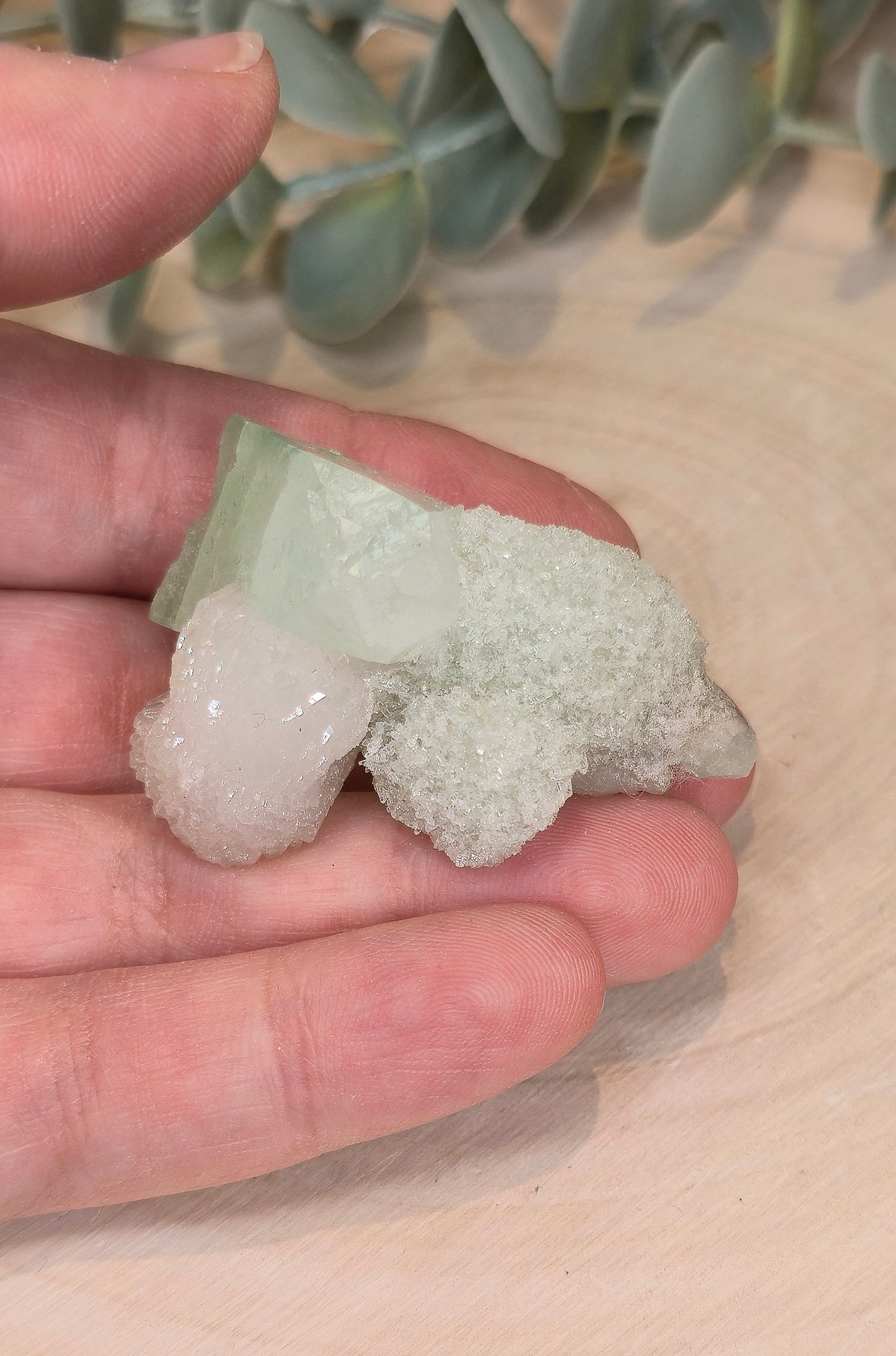 Apophyllite verte brute d'Inde