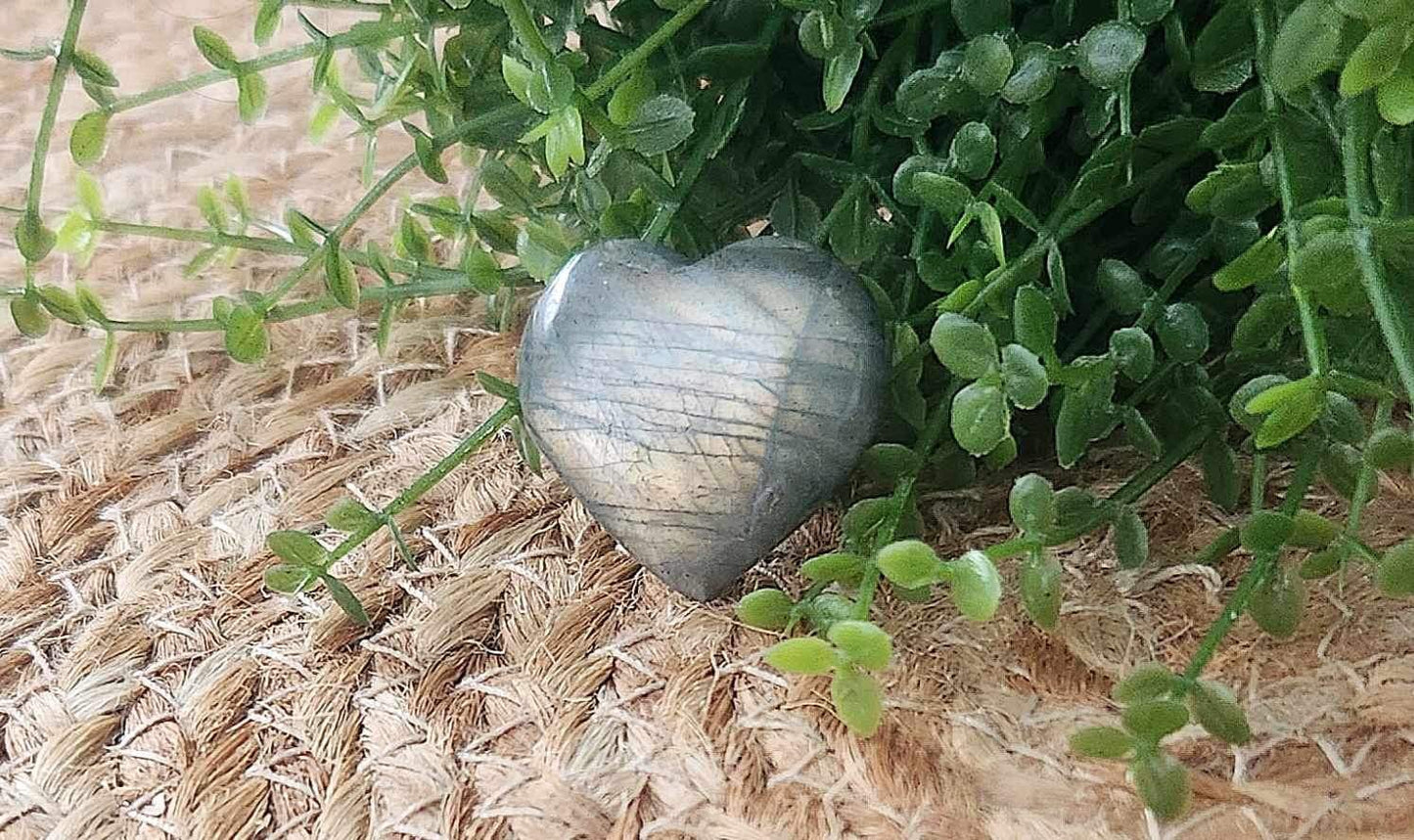 Coeur en Labradorite