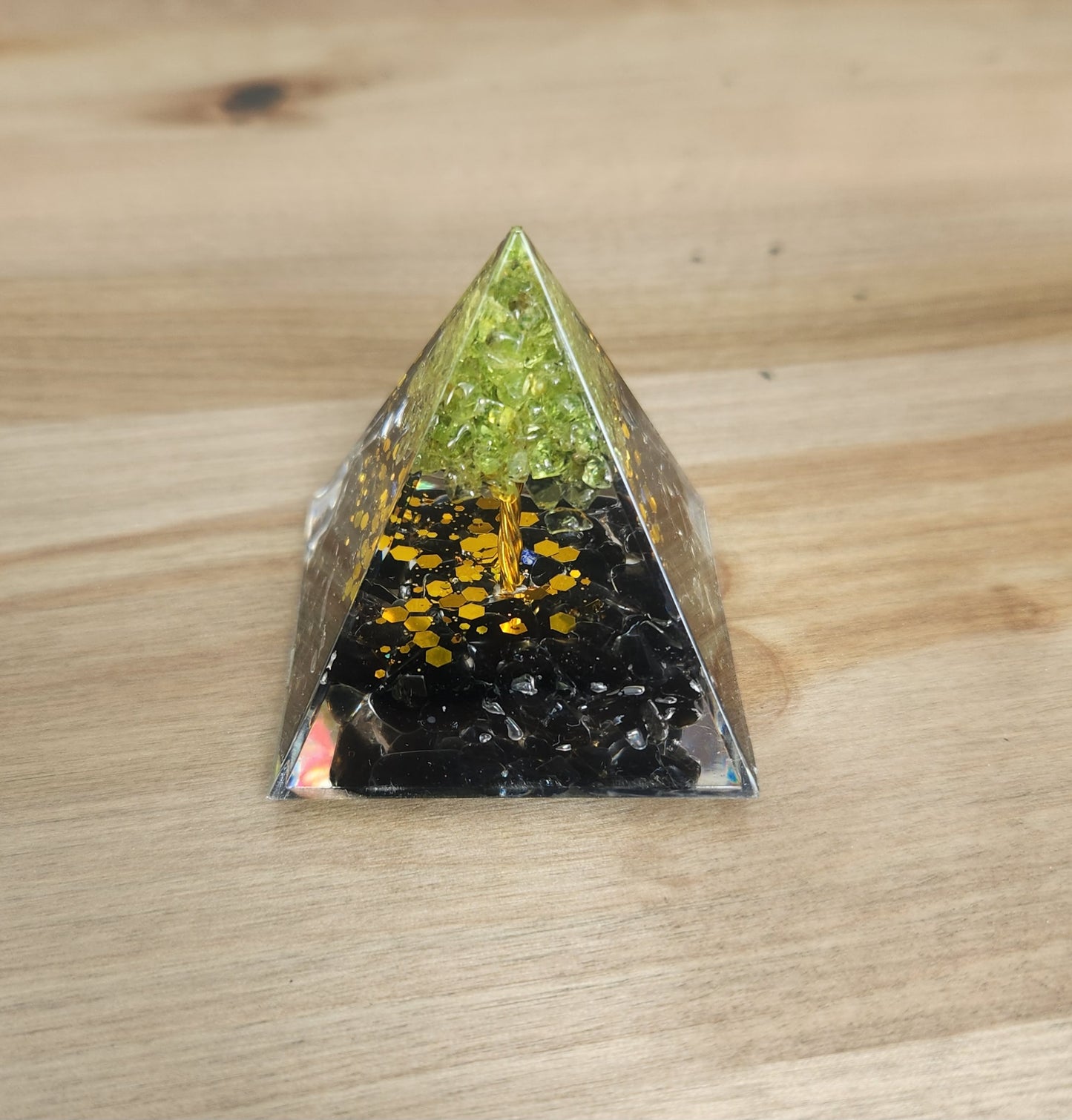 Pyramide Orgonite Obsidienne Arbre